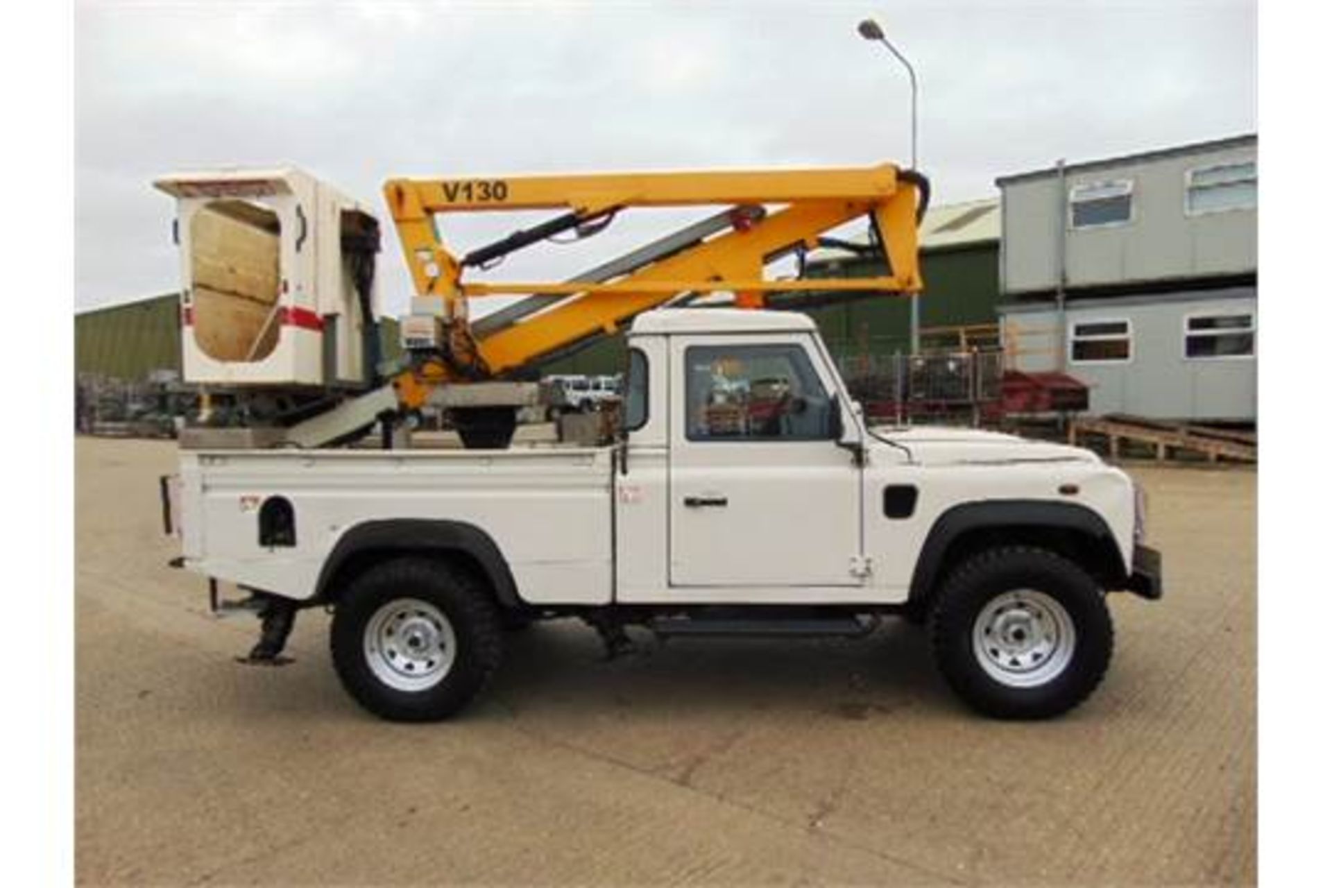 Land Rover Defender 110 High Capacity Cherry Picker - Image 8 of 34