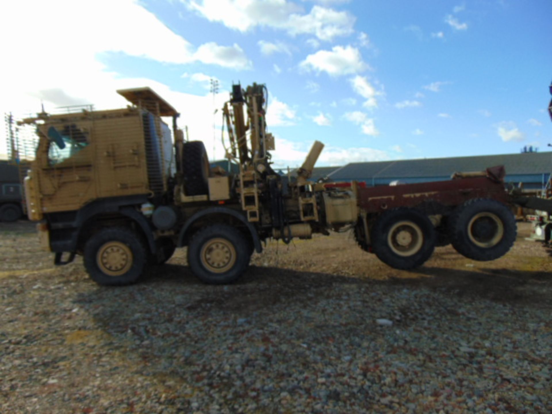 LHD Iveco Trakker 8x8 Self Loading Dump Truck - Image 4 of 19