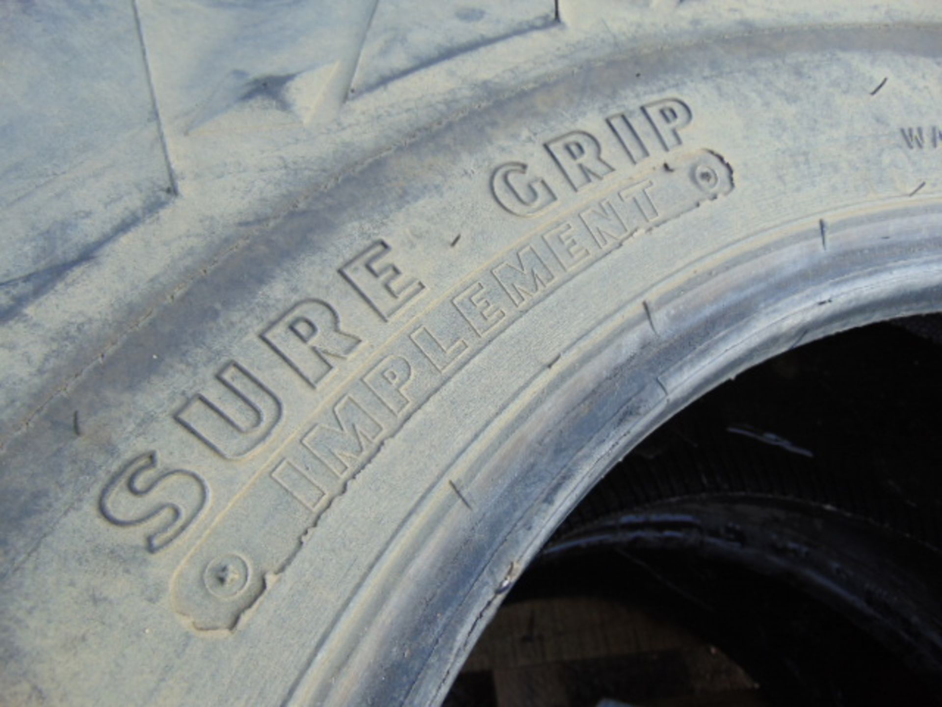 2 x Goodyear Sure Grip 15.5/80-24 Tyres - Bild 5 aus 6