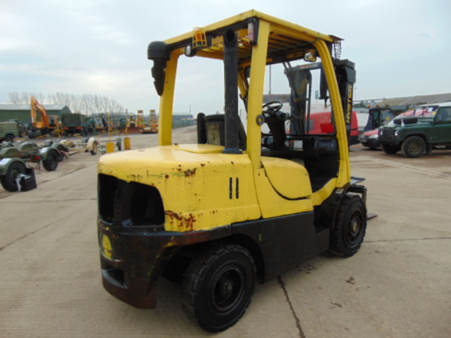 Hyster H4.0FT5 Counter Balance Diesel Forklift - Image 13 of 22