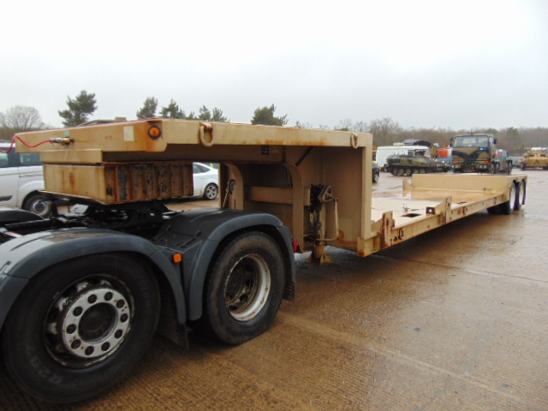 Ex Reserve 2007 Fontaine 44ft Twin Axle Step Frame Low Loader Trailer - Image 5 of 17