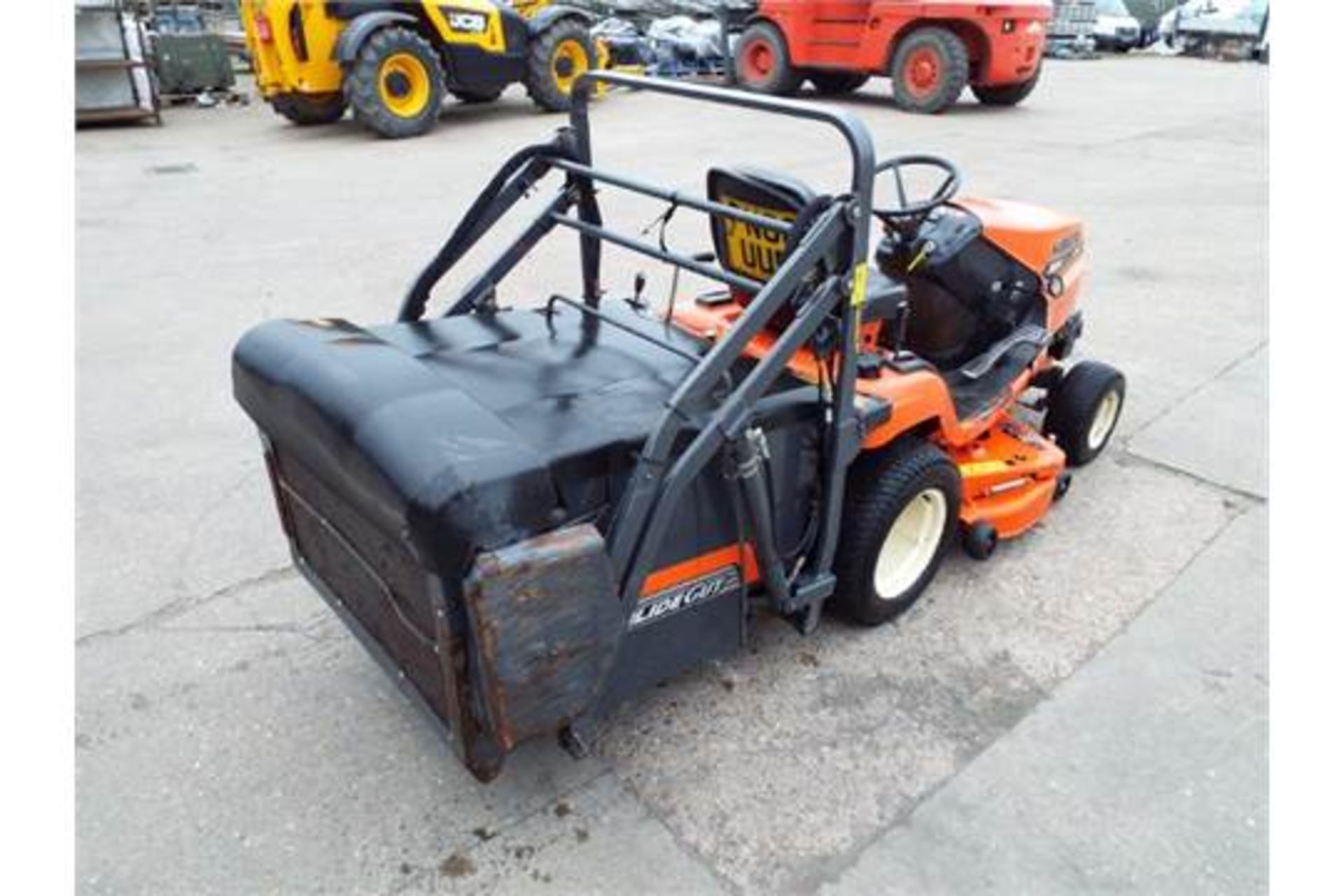 2008 Kubota G21 Ride On Mower with Glide-Cut System and High Dump Grass Collector - Bild 6 aus 22