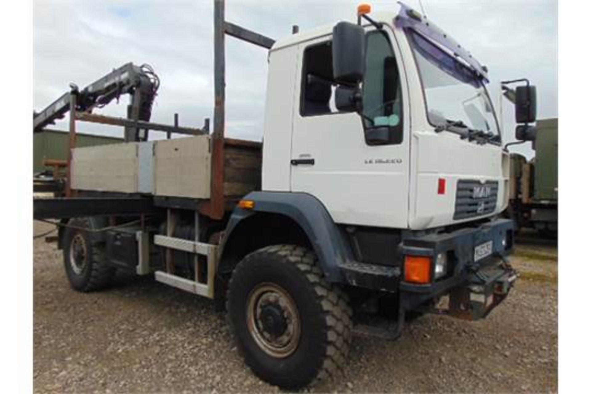 Man LE18.220 4x4 Dropside complete with Atlas 120.2E Crane and H14P SuperWinch - Image 4 of 35