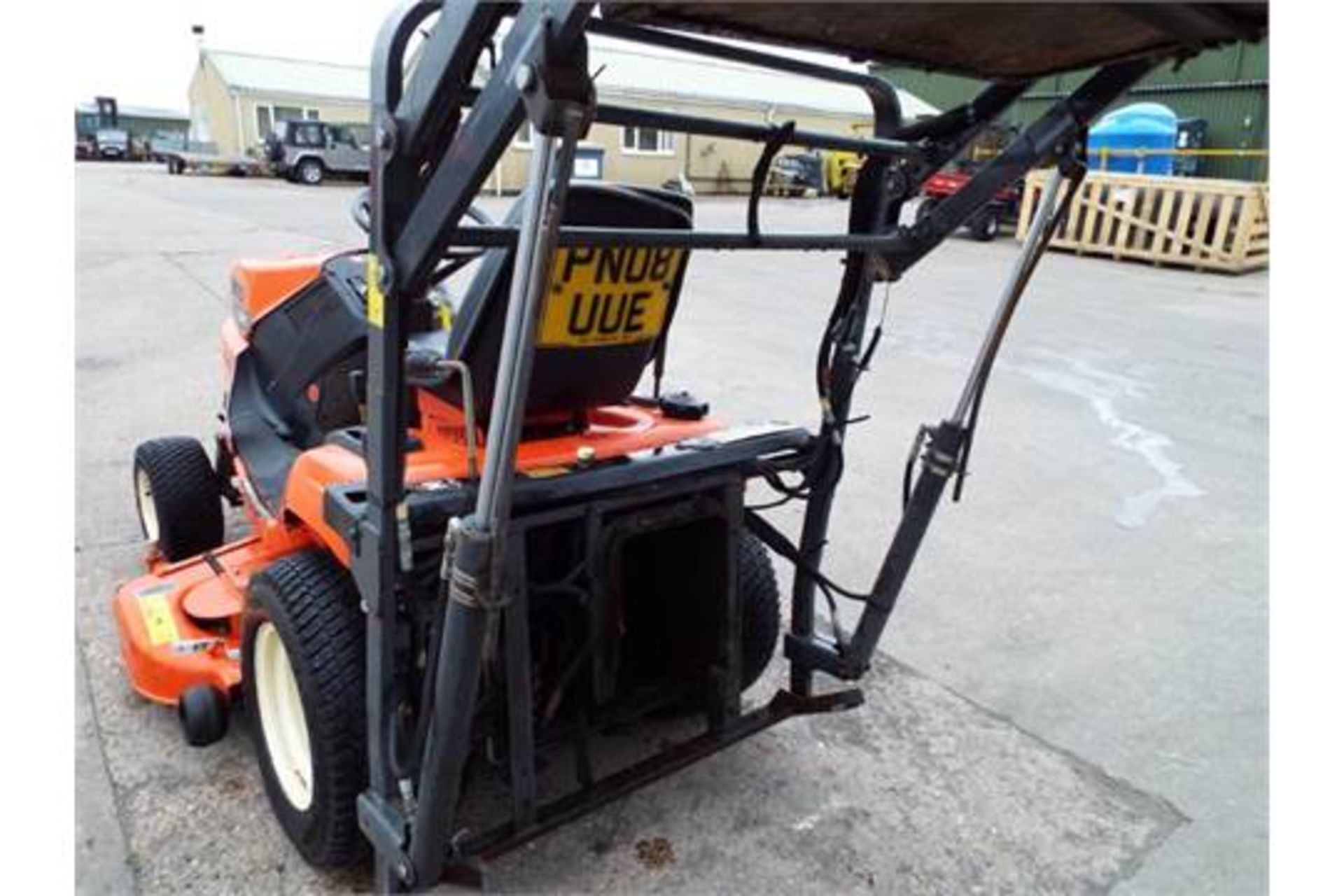 2008 Kubota G21 Ride On Mower with Glide-Cut System and High Dump Grass Collector - Image 10 of 22