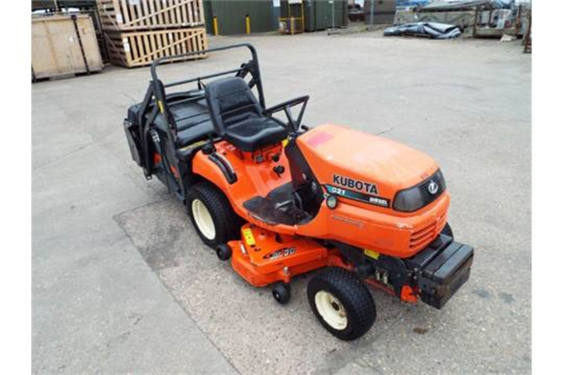 2008 Kubota G21 Ride On Mower with Glide-Cut System and High Dump Grass Collector - Image 3 of 22