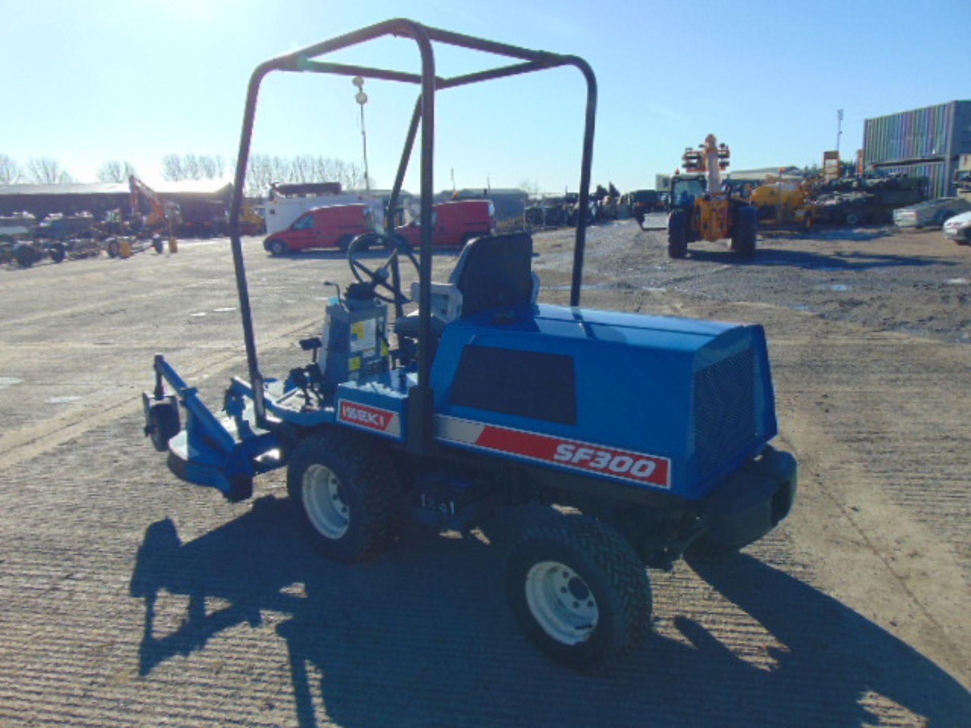 Iseki SF300 Front Rotary Lawn Tractor Mower 1,039 Hours! - Image 6 of 19