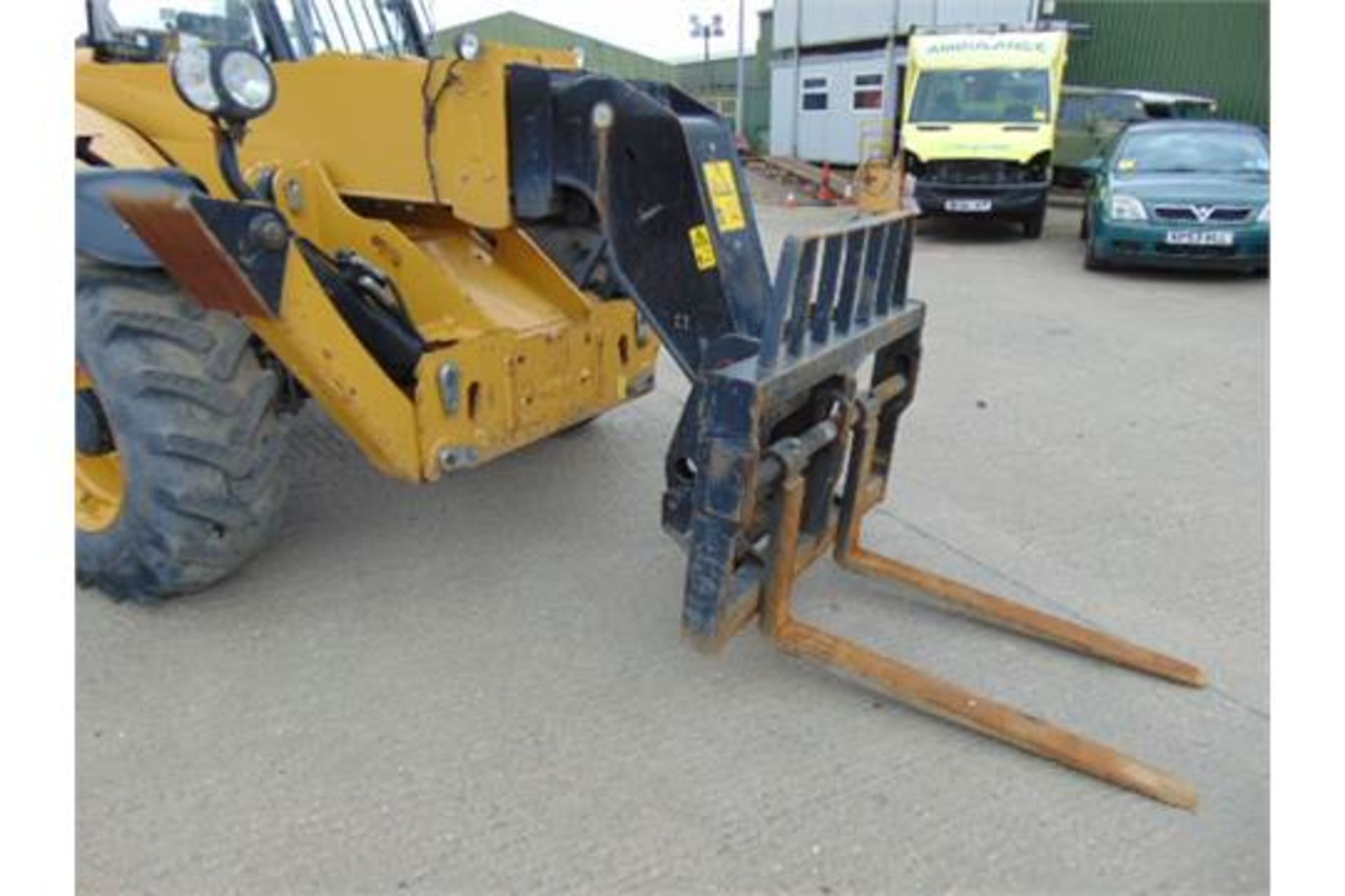 2013 Caterpillar TH414C 3.6 ton Telehandler - Image 13 of 26