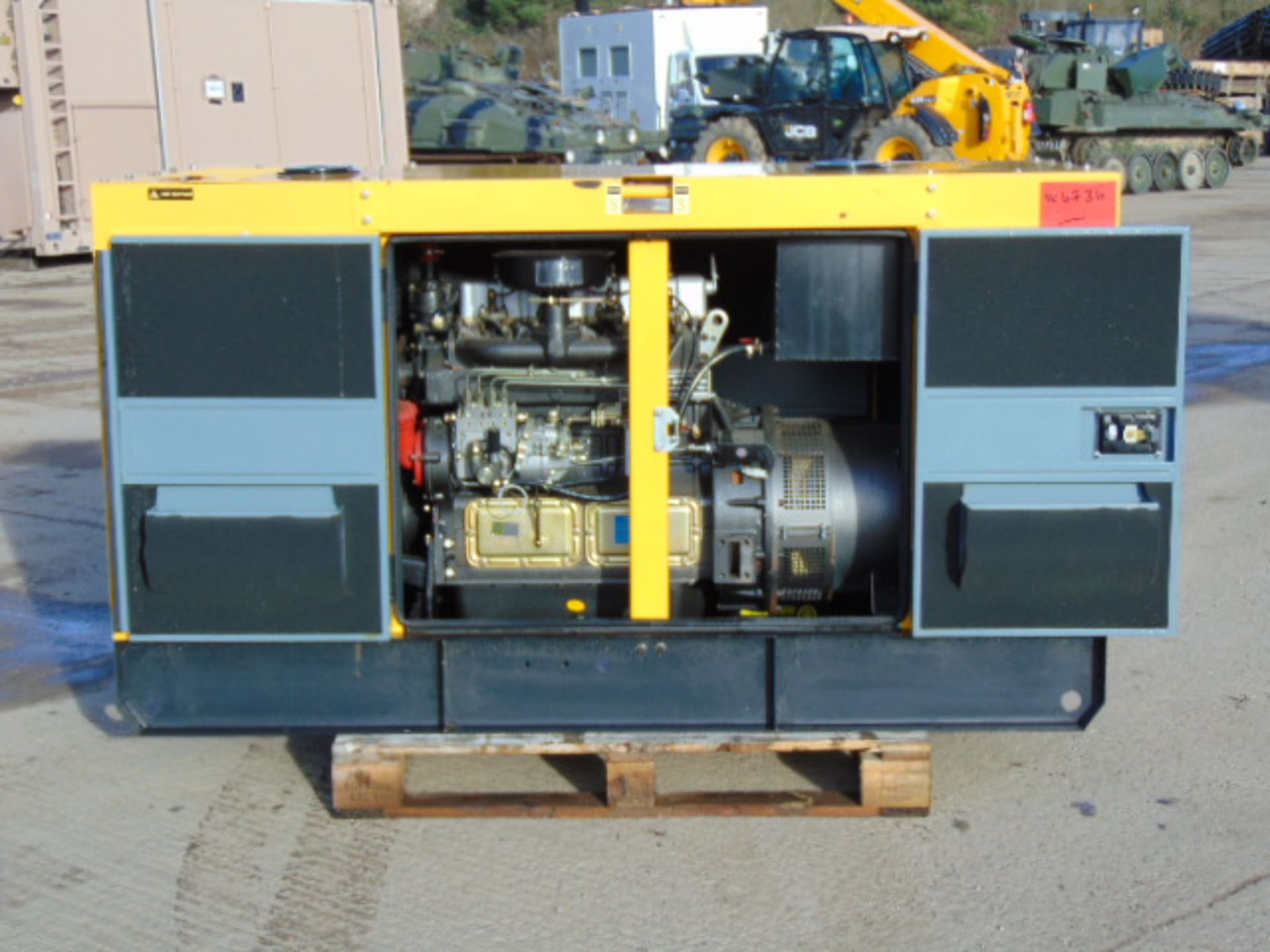 UNISSUED WITH TEST HOURS ONLY 30 KVA 3 Phase Silent Diesel Generator Set