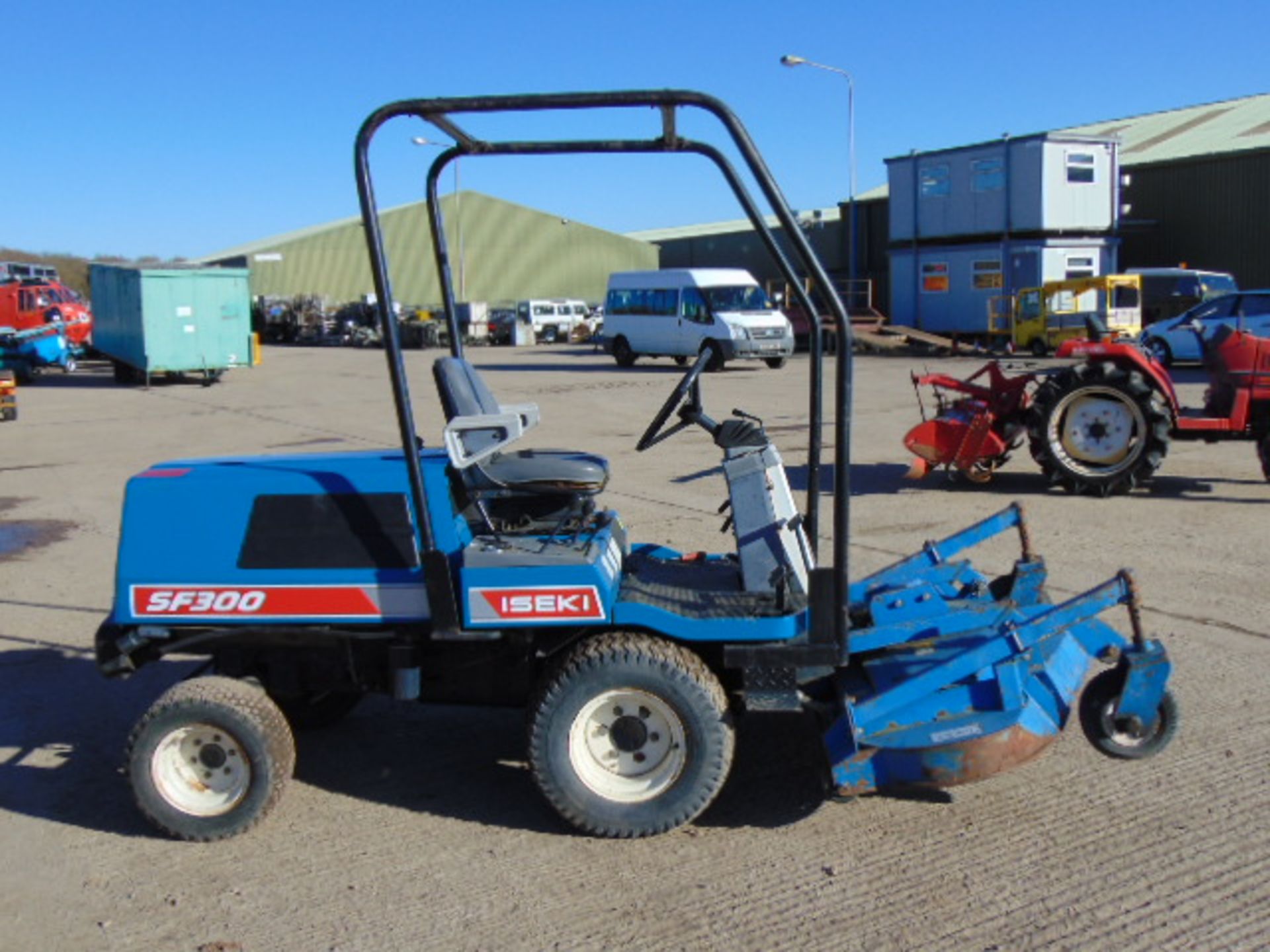 Iseki SF300 Front Rotary Lawn Tractor Mower 1,039 Hours! - Image 4 of 19