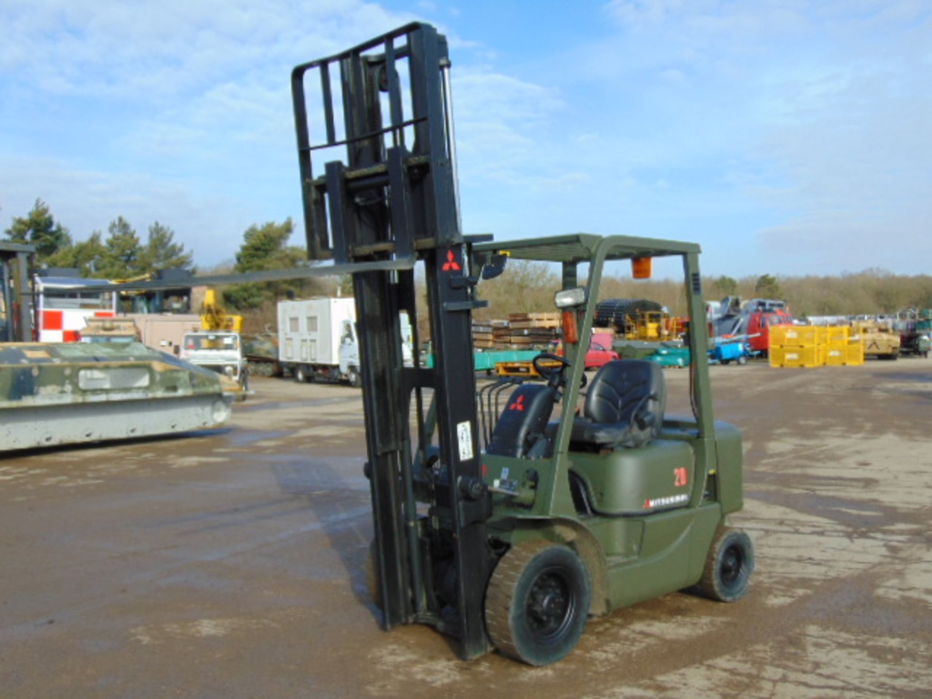 Mitsubishi FD20K Counter Balance Diesel Forklift - Image 4 of 19