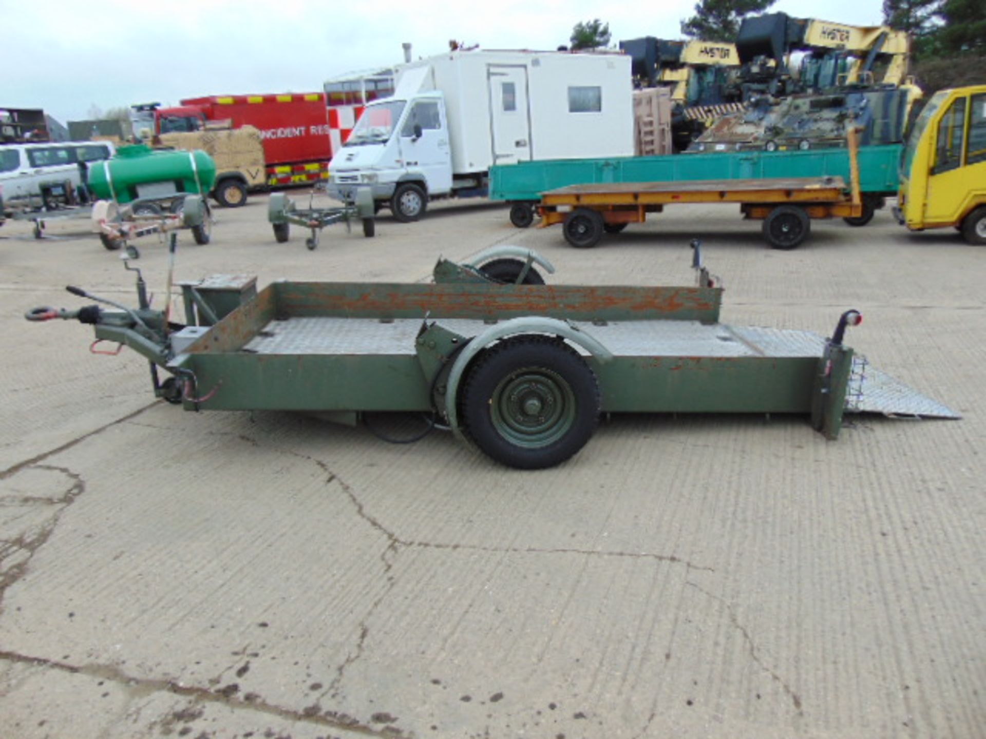 Lolode King Hydraulic Lowering Trailer - Image 5 of 12