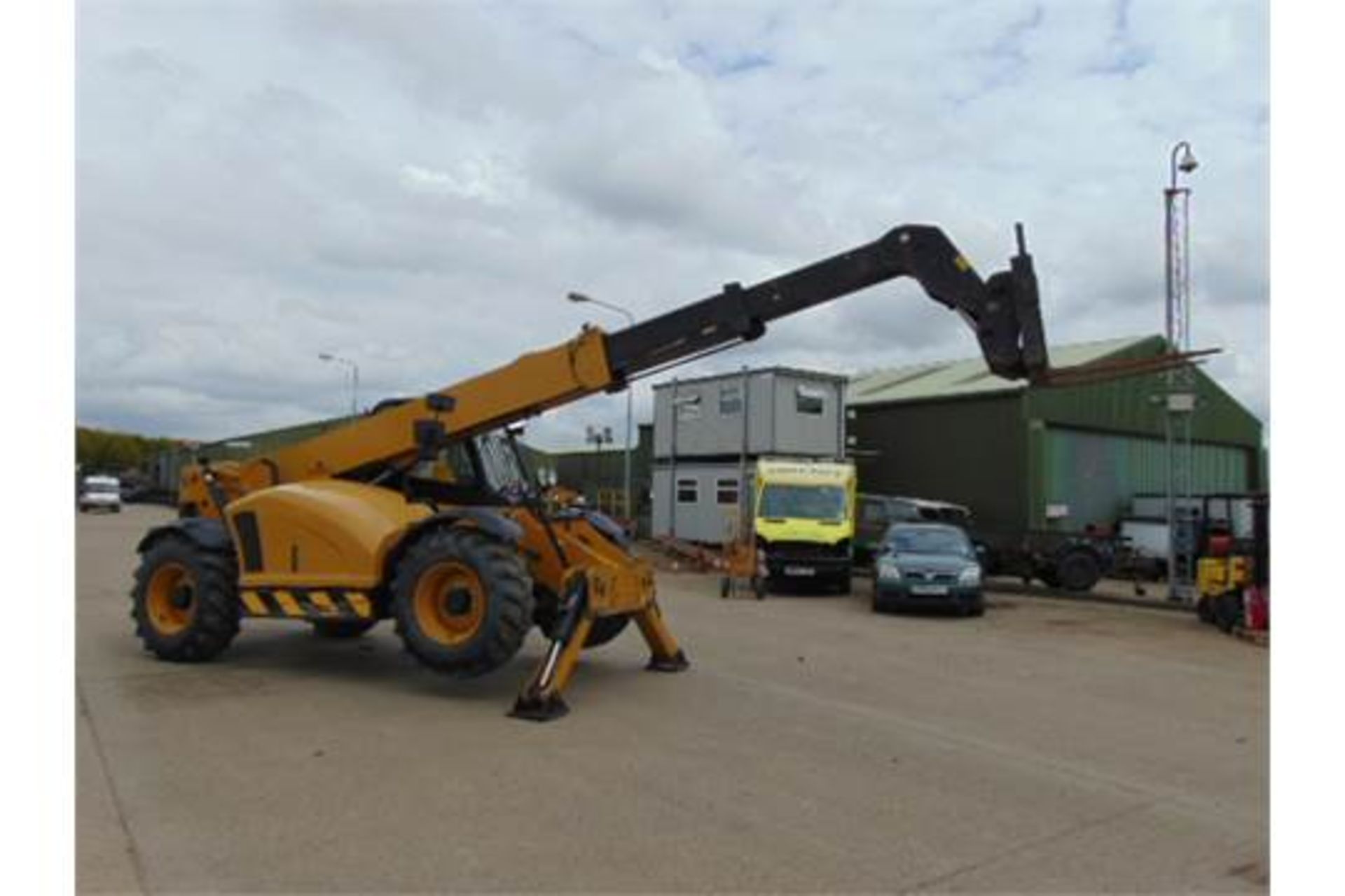 2013 Caterpillar TH414C 3.6 ton Telehandler - Image 21 of 26