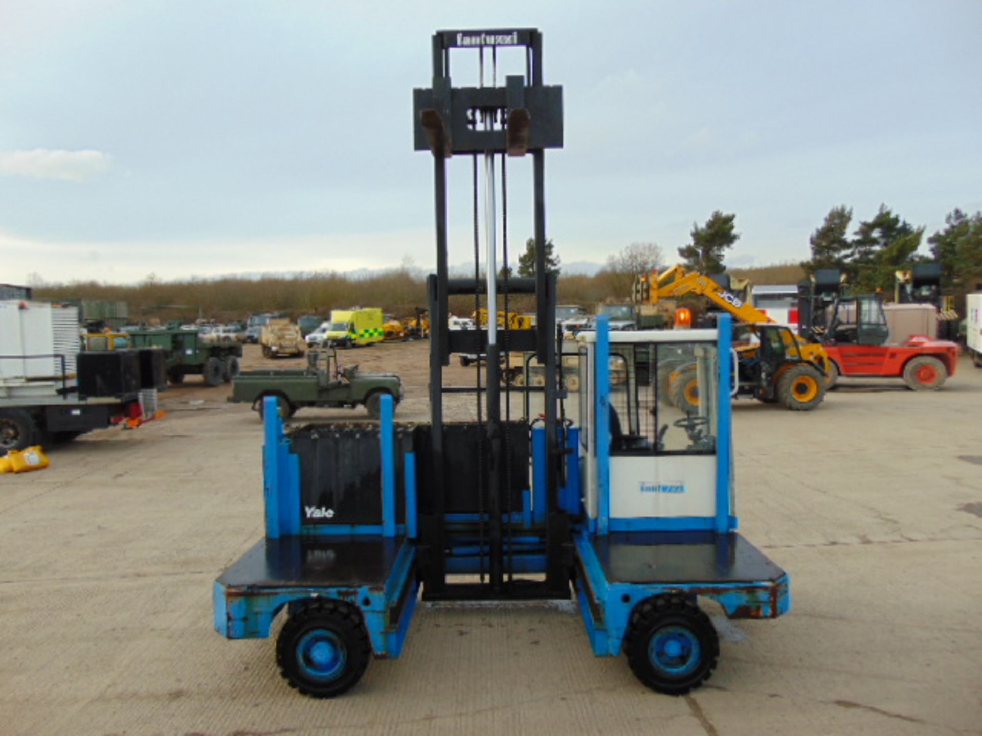 FANTUZZI SF40E 4000kg Sideloader Electric Forklift ONLY 301 hours! - Bild 2 aus 24