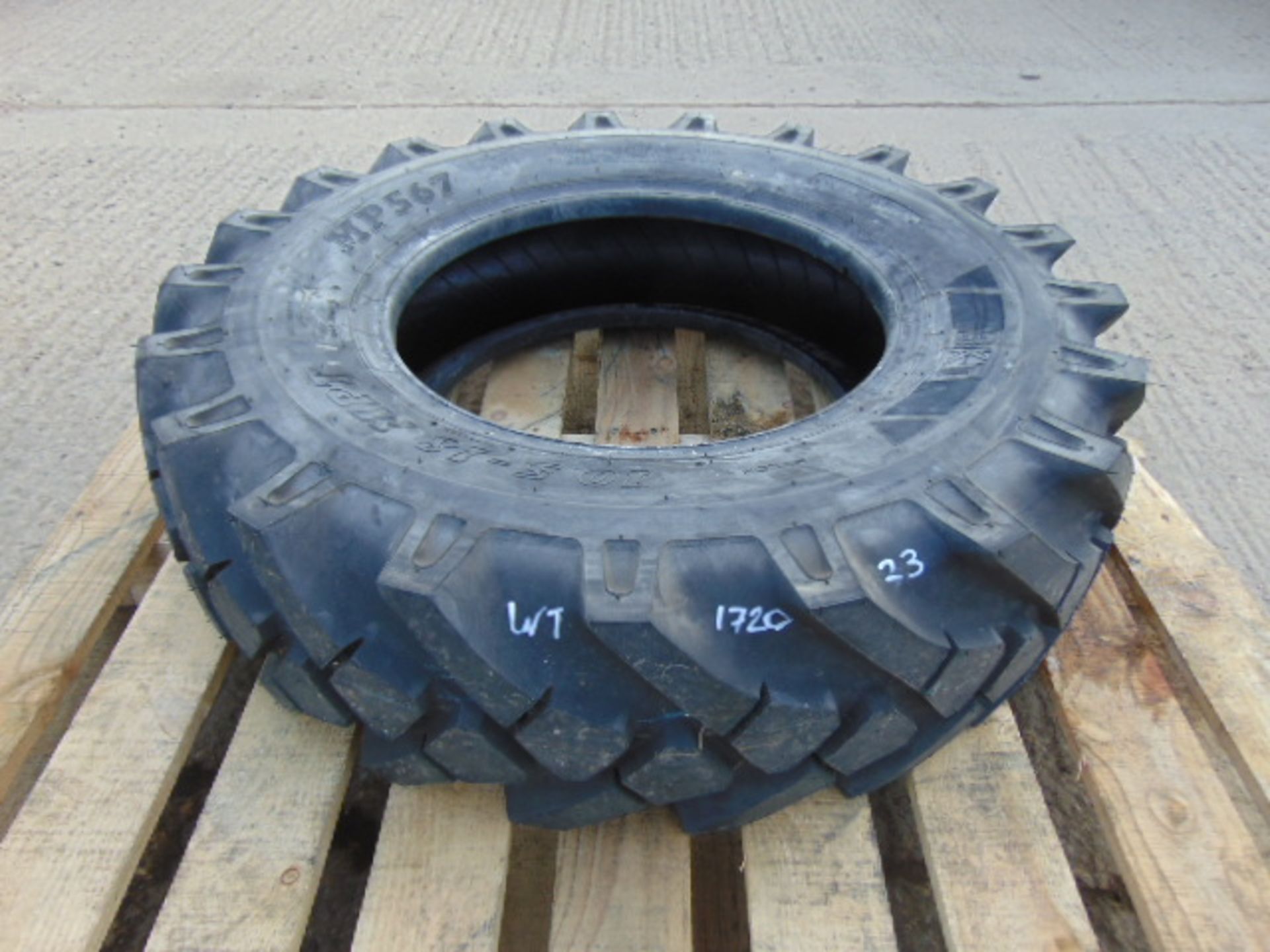 1 x BKT MP567 10.5/18 MPT Tyre