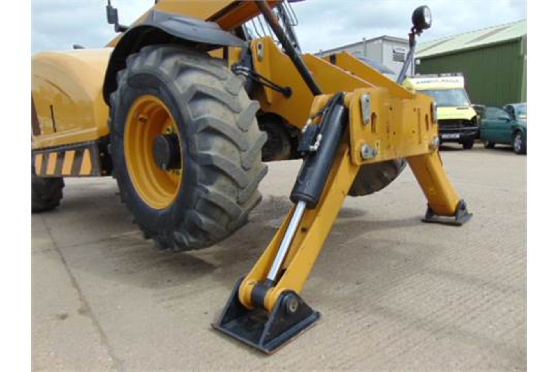 2013 Caterpillar TH414C 3.6 ton Telehandler - Image 10 of 22