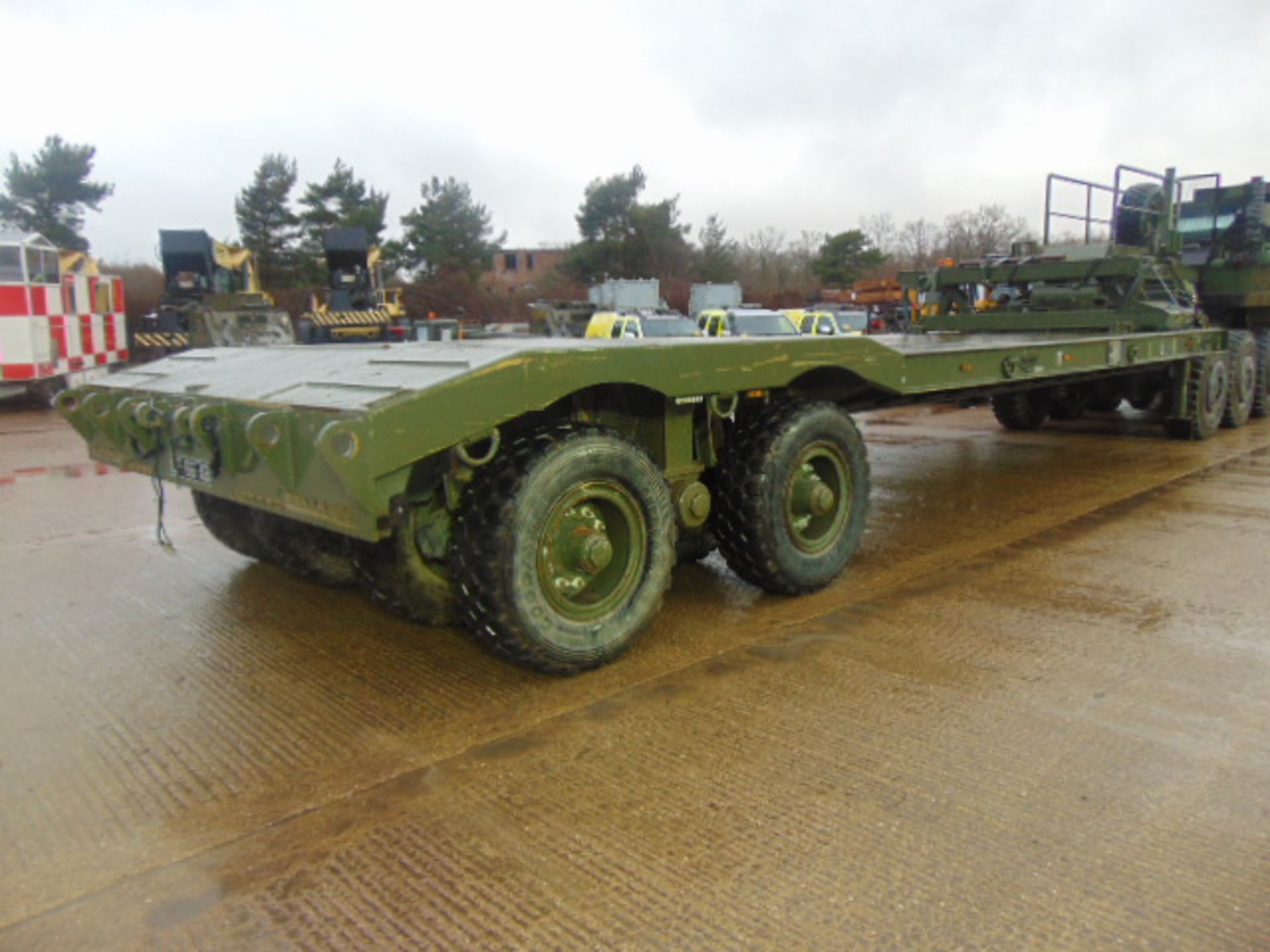 2009 Broshuis B.V. 2APAS-72 Twin Axle Improved Mobility Off Road Trailer