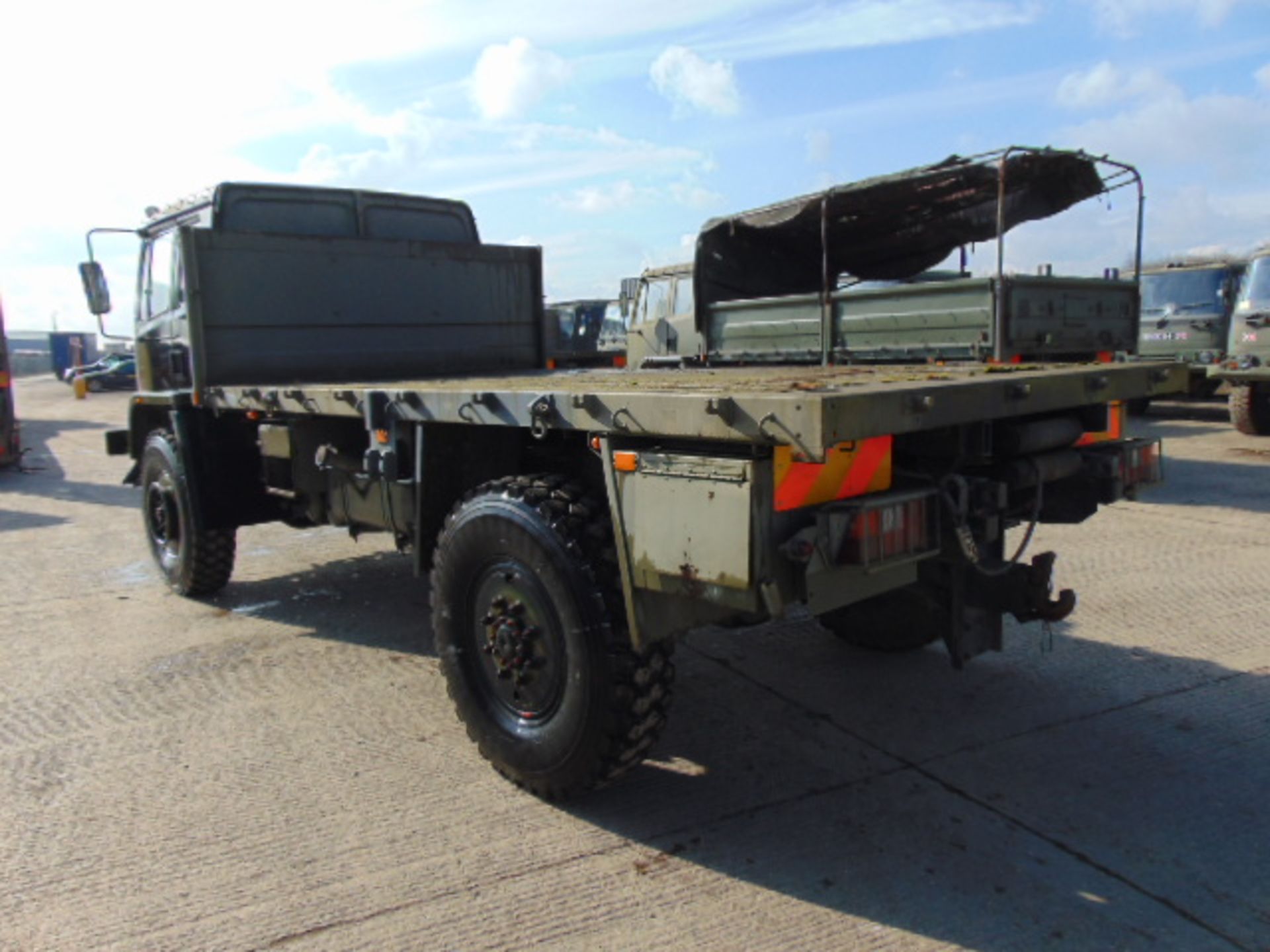 Left Hand Drive Leyland Daf 45/150 4 x 4 Winch Truck - Image 8 of 16