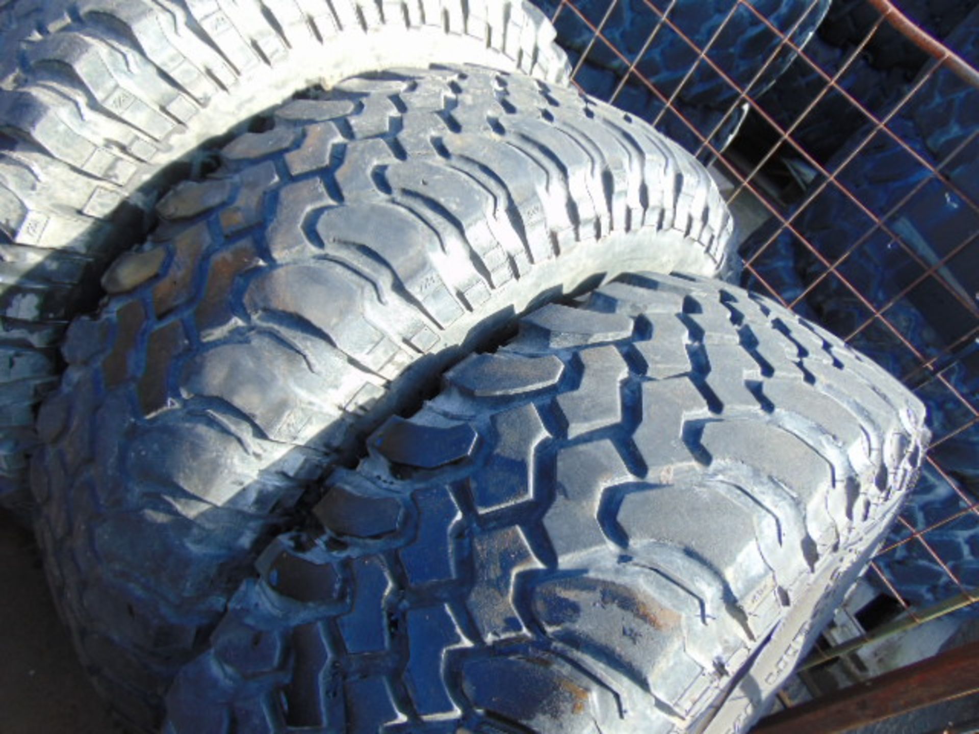 8 x BF Goodrich Mud Terrain LT 285/75 R16 Tyres - Image 2 of 8