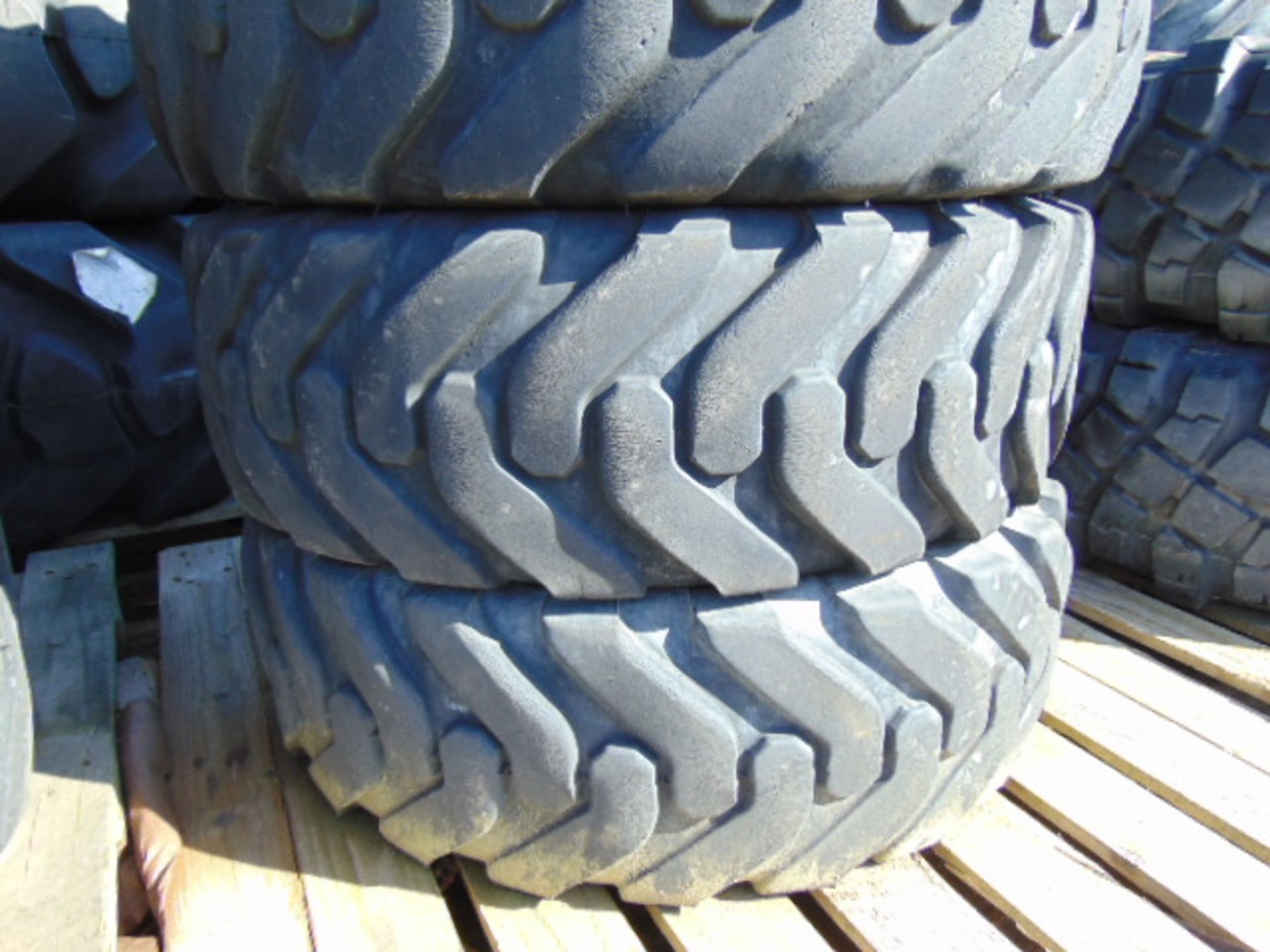 4 x Goodyear Sure Grip Lug 10.5/80-18 Tyres - Image 3 of 6
