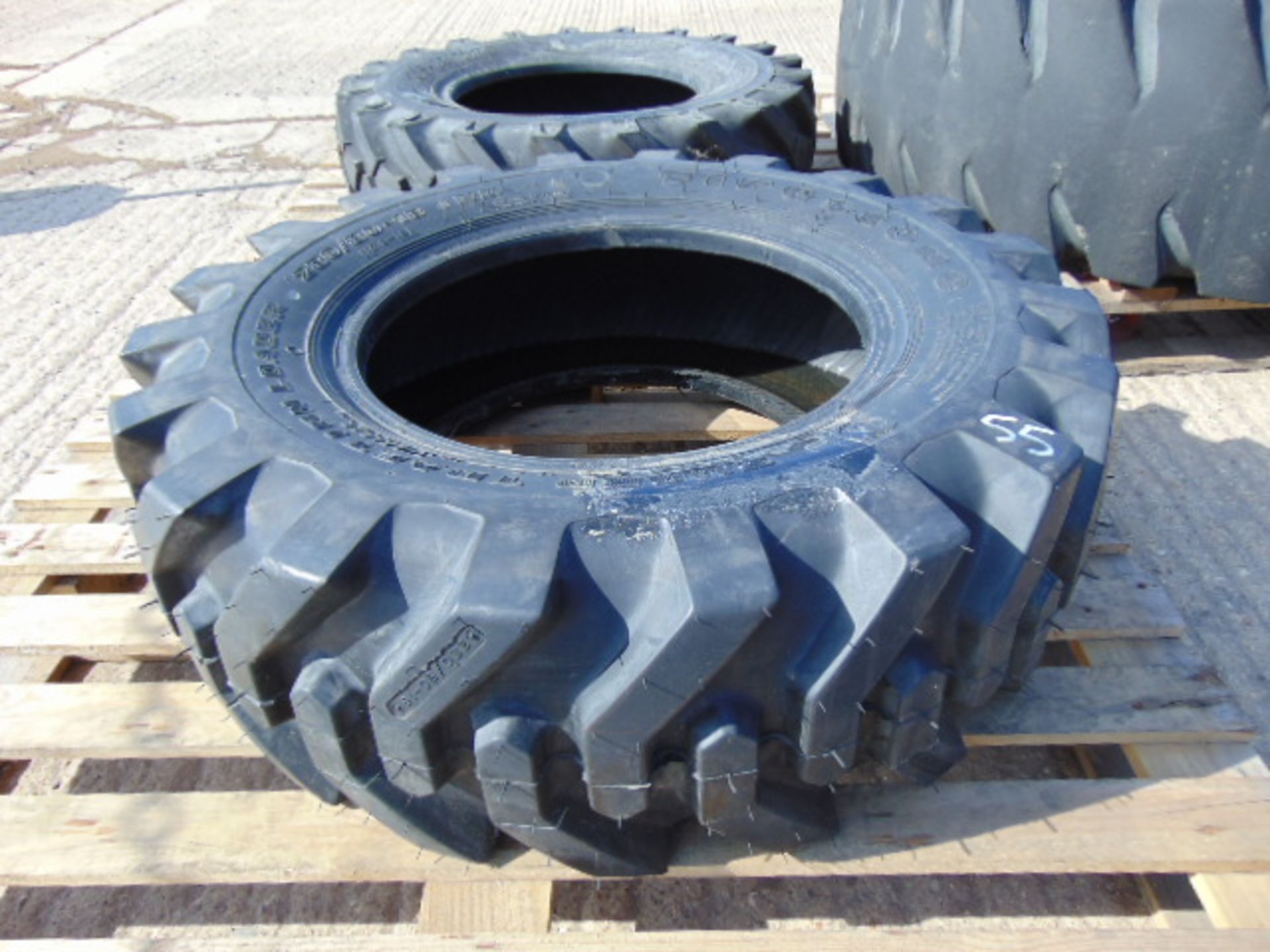 1 x Firestone Super Traction Loader 280/80-18 Tyre