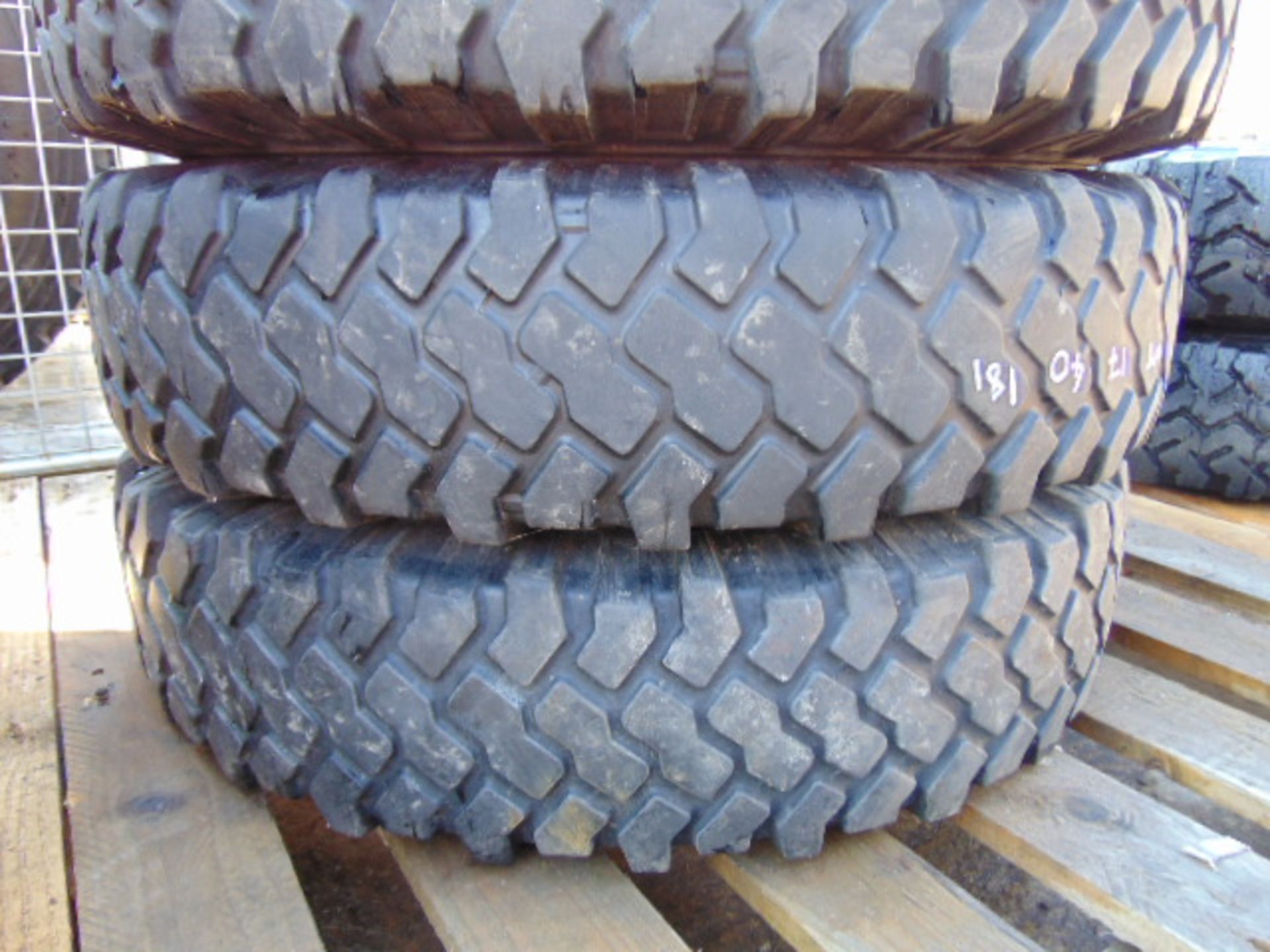 4 x Michelin XZL 7.50 R16 Tyres - Image 3 of 5