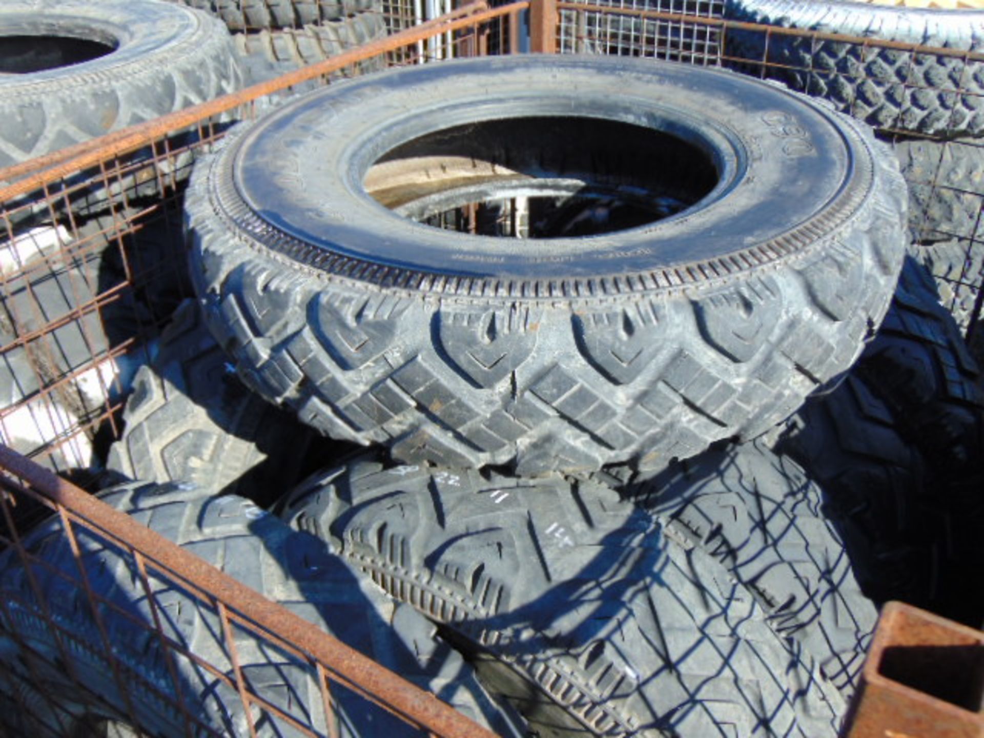 45 x Goodyear G90 7.50 R16 Tyres - Image 3 of 9