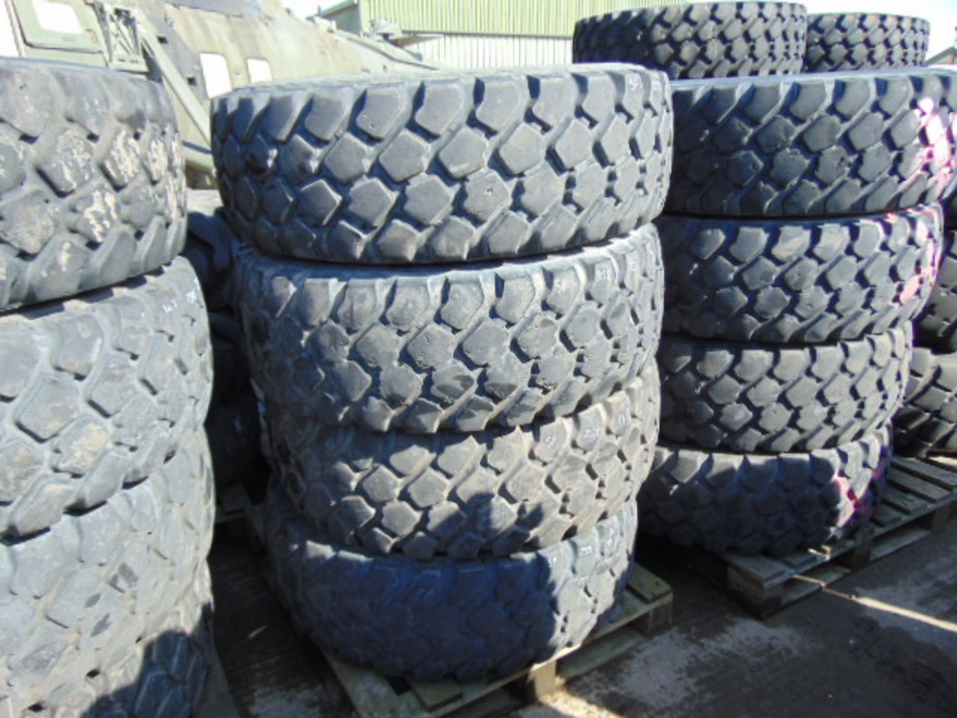 4 x Michelin XZL 395/85 R20 Tyres