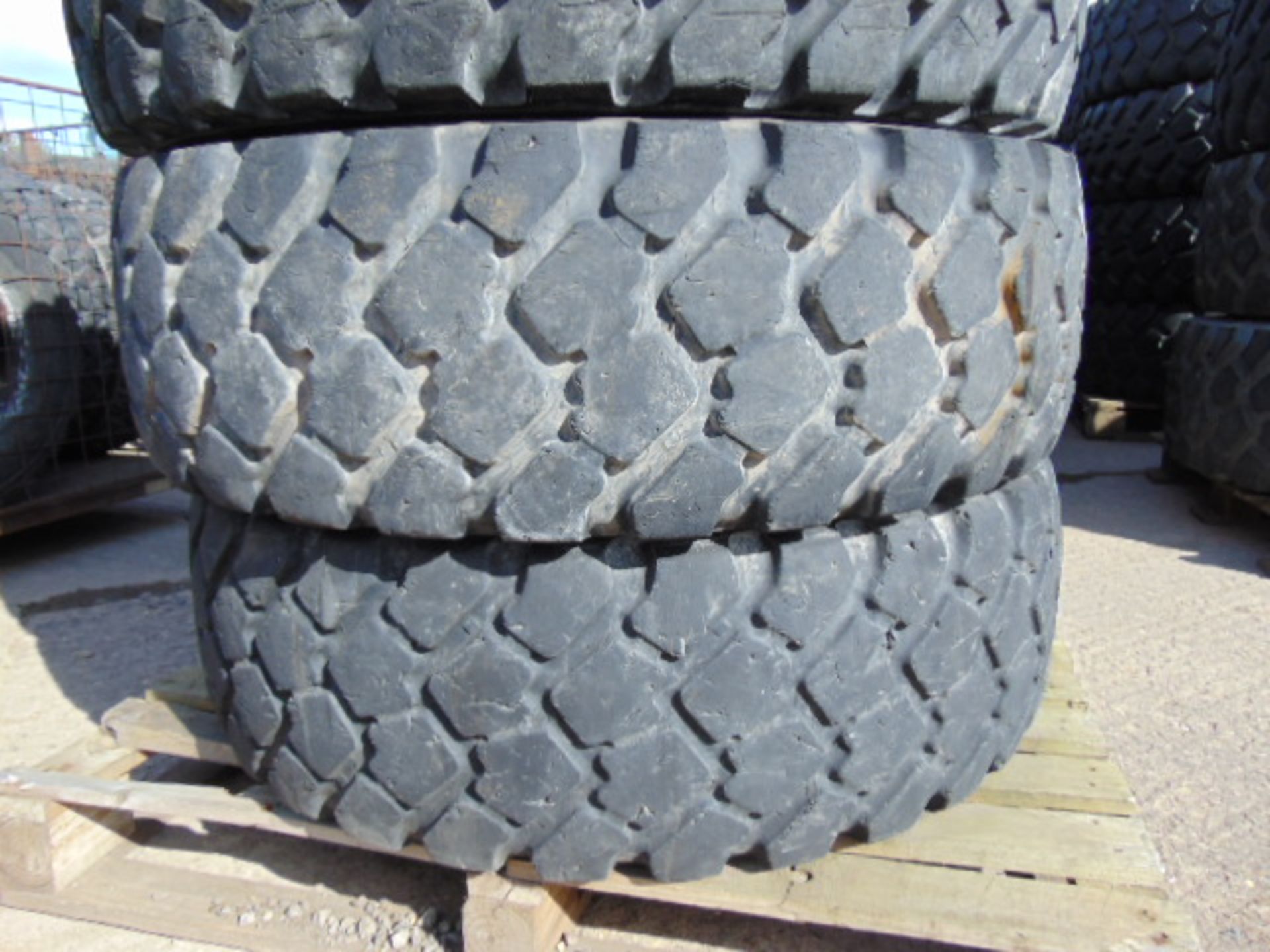 4 x Michelin 365/85 R20 XZL Tyres - Image 3 of 5