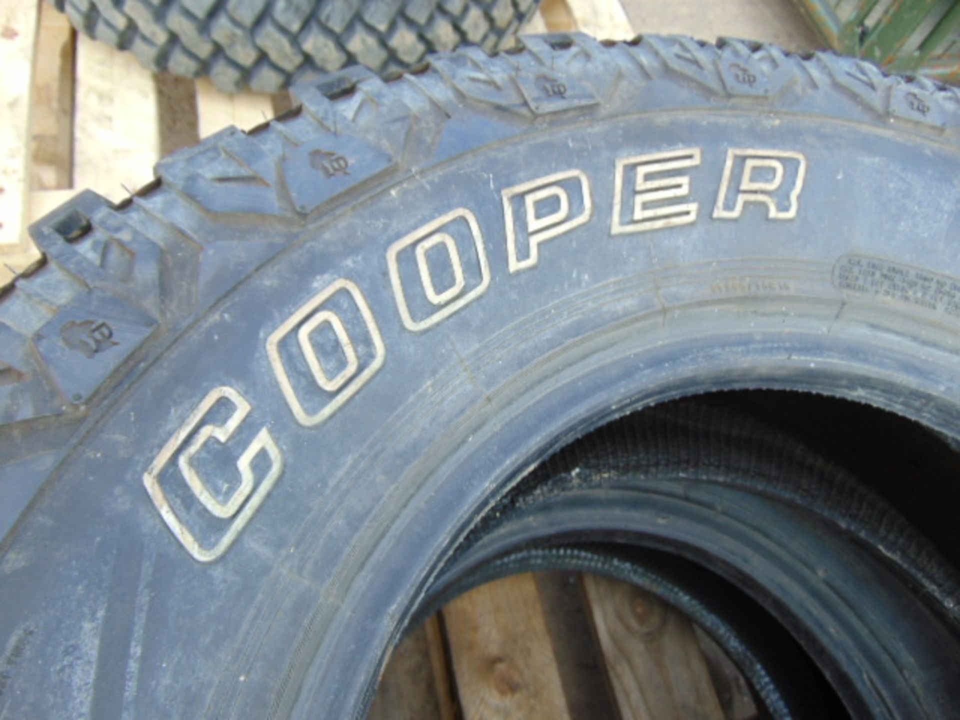 2 x Cooper Discoverer STT LT265/75 R16 Tyres - Image 5 of 7