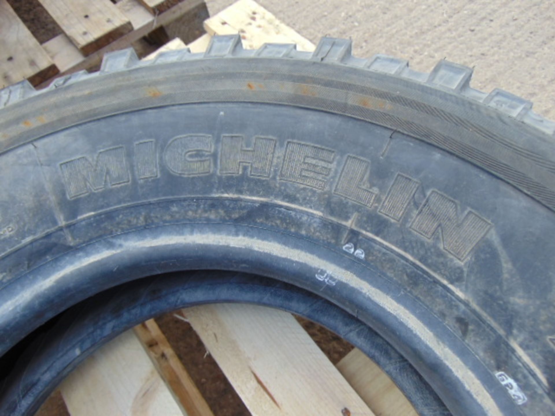 1 x Michelin 8.25 R16 Tyre - Bild 4 aus 5