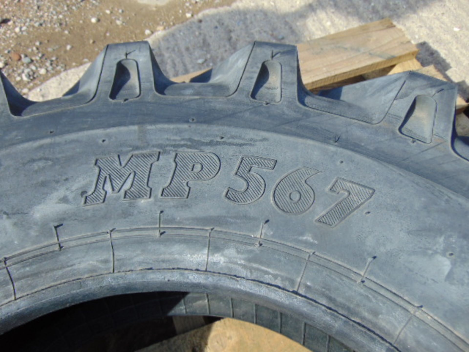 1 x BKT MP567 10.5/18 MPT Tyre - Image 6 of 6