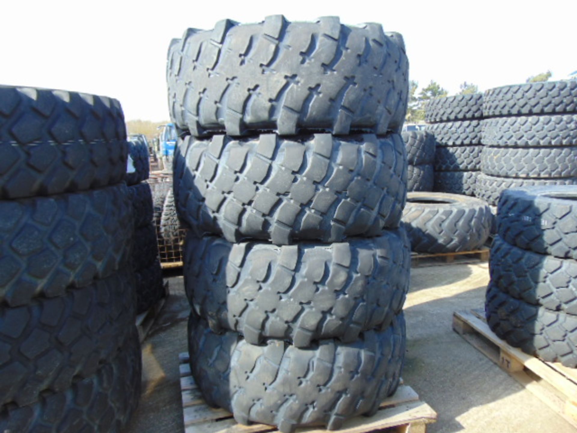 4 x Michelin XML 475/80 R20 Tyres