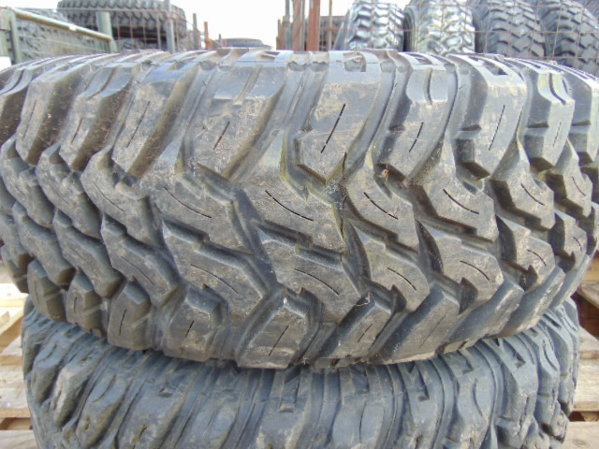 2 x Cooper Discoverer STT LT265/75 R16 Tyres - Image 3 of 7