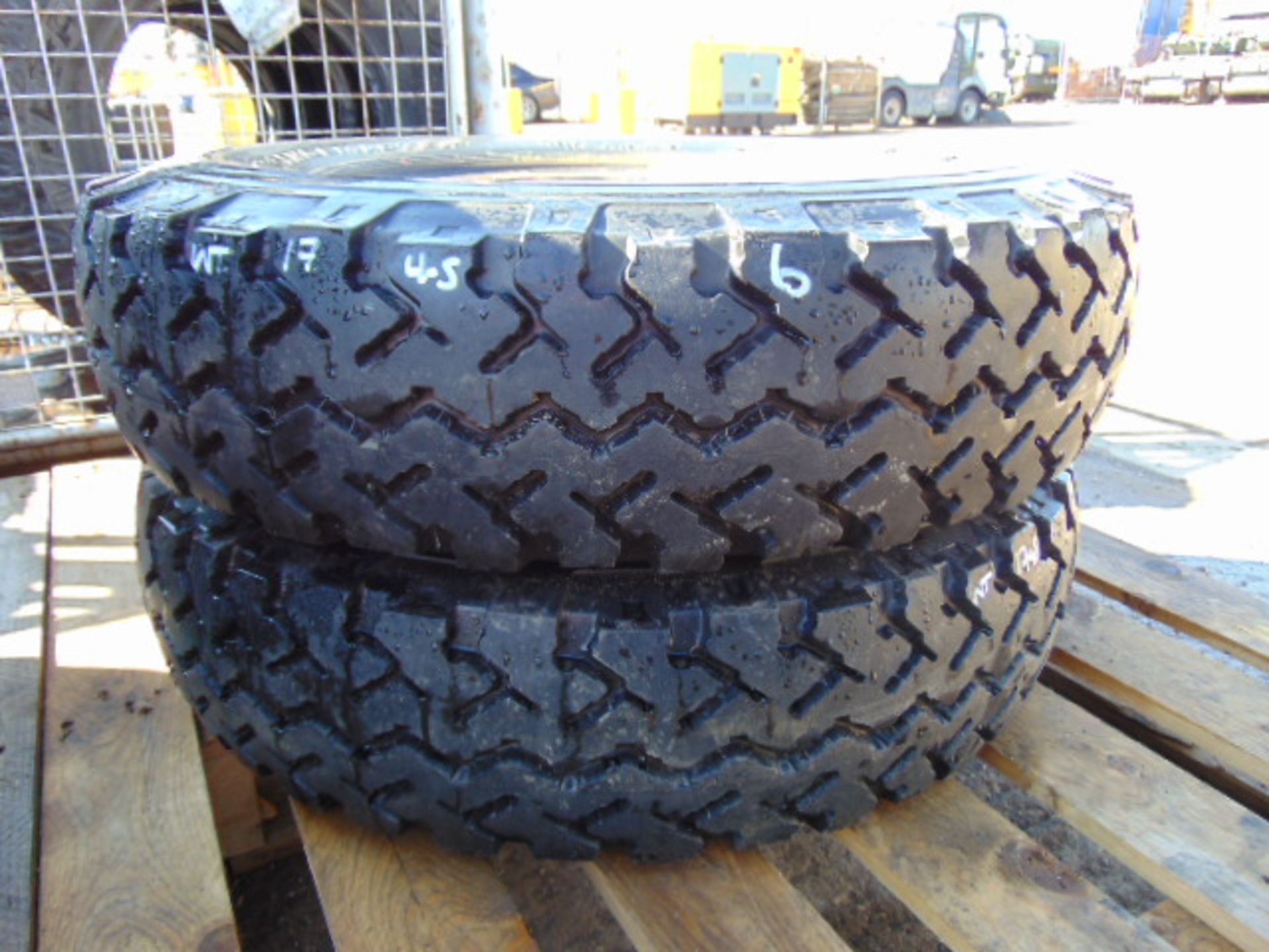 2 x Avon Rangemaster 7.50 R16 Tyres - Image 2 of 5