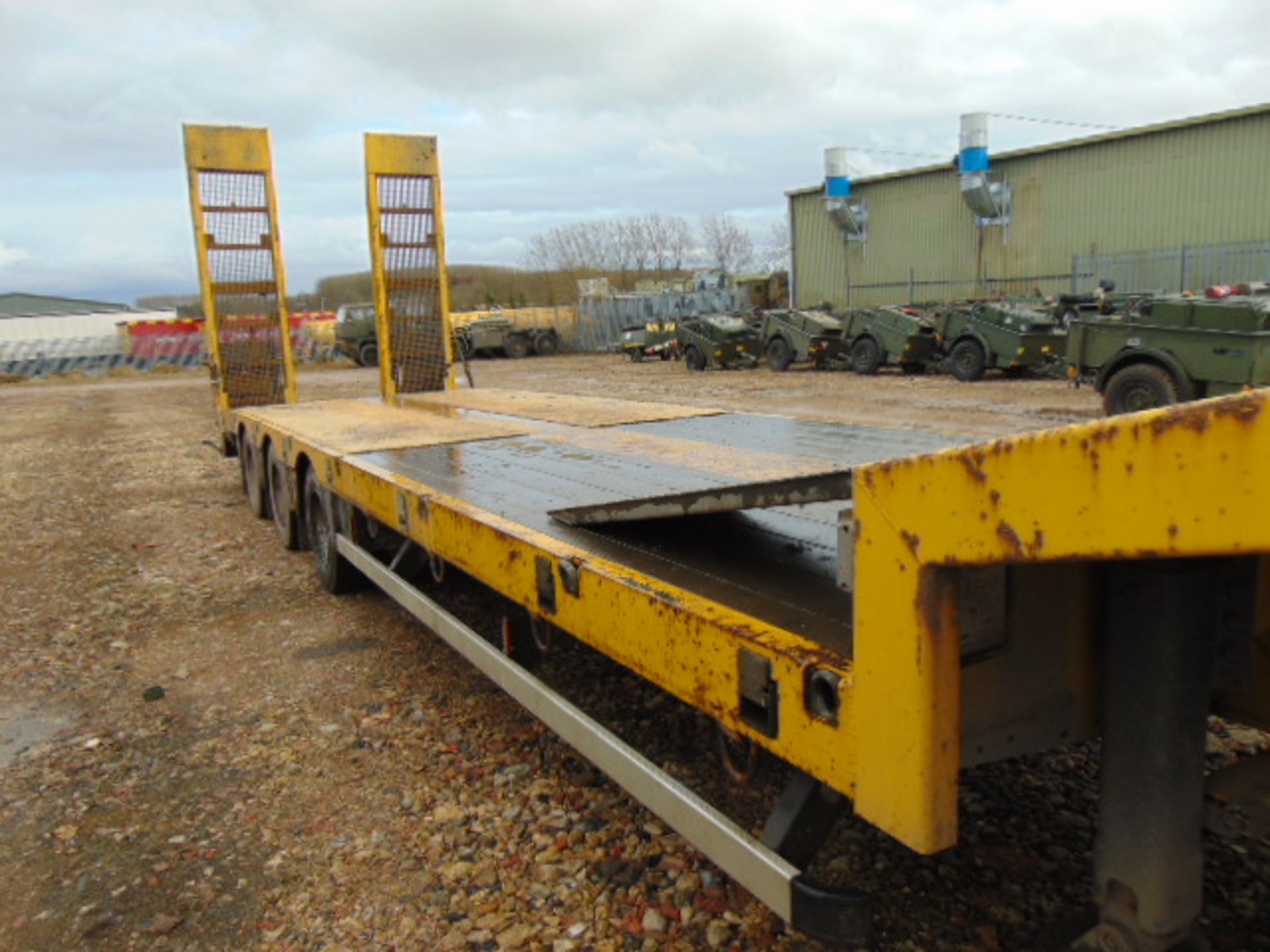 2010 Nooteboom OSDS 48-03 Tri Axle Low Loader Trailer - Image 3 of 15