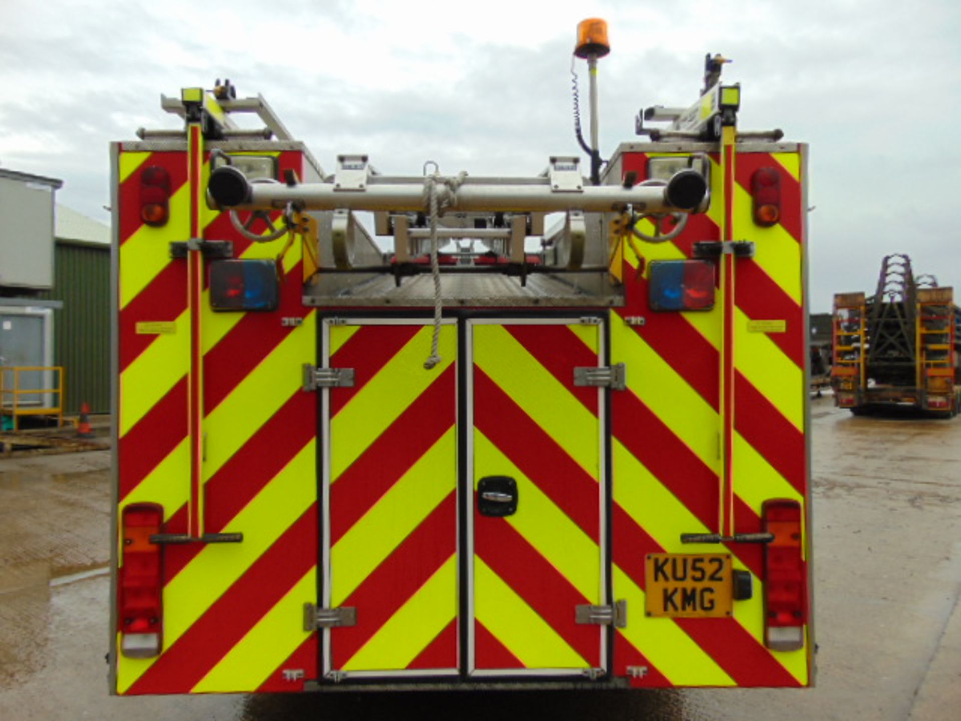 Scania 94D 260 / Emergency One Fire Engine - Image 7 of 33