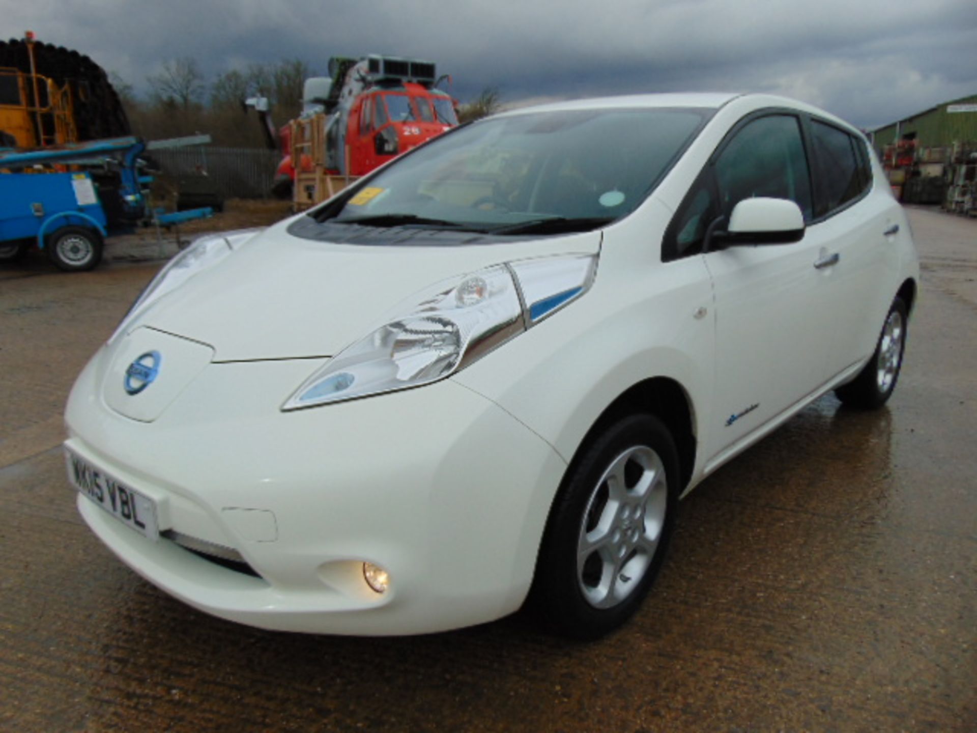 2015 Nissan Leaf Acenta 5d Automatic Elecric Car Only 7,326 Miles! - Image 3 of 33