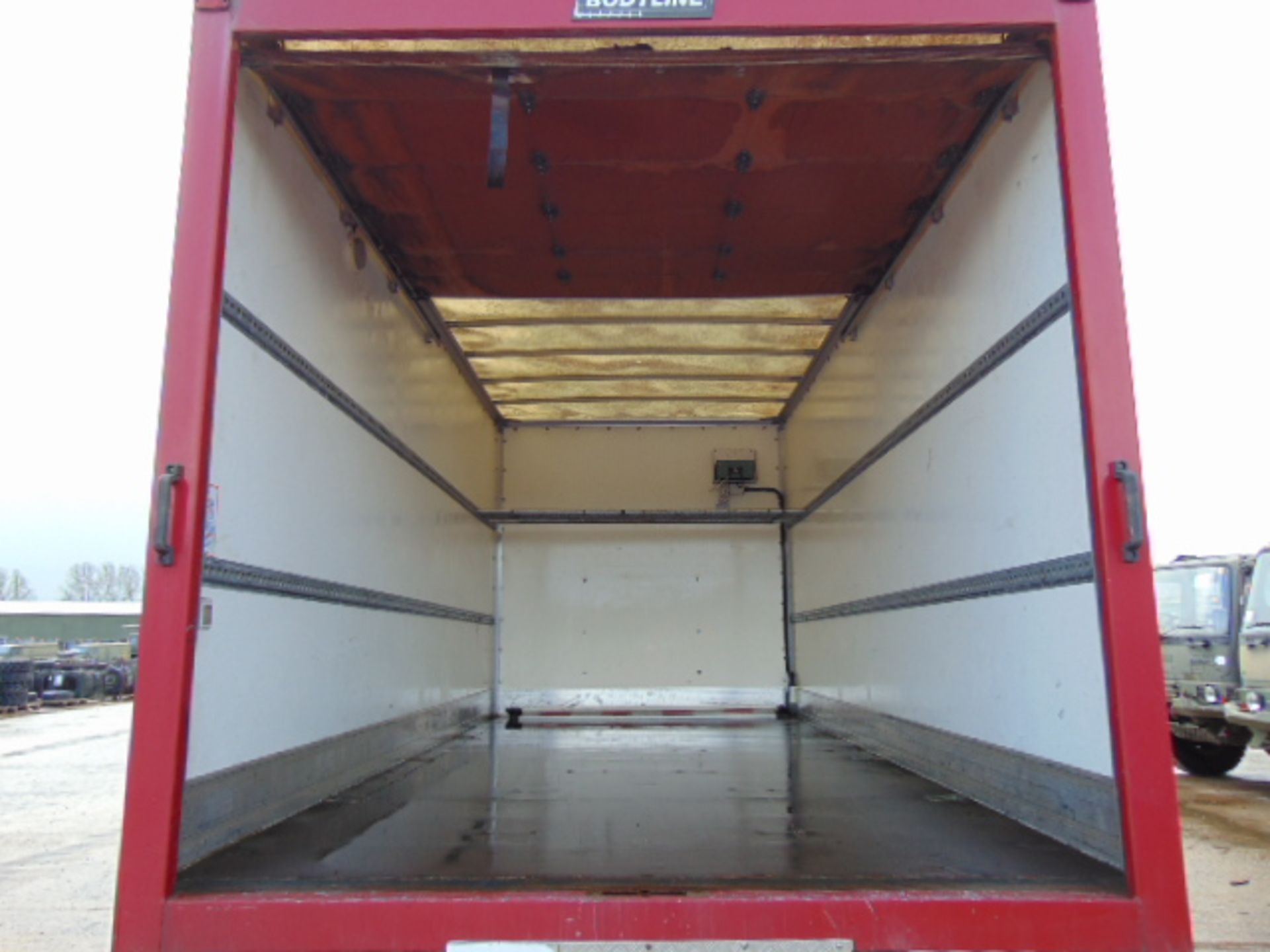 MAN LE12.220 4x2 Box Truck - Image 15 of 22