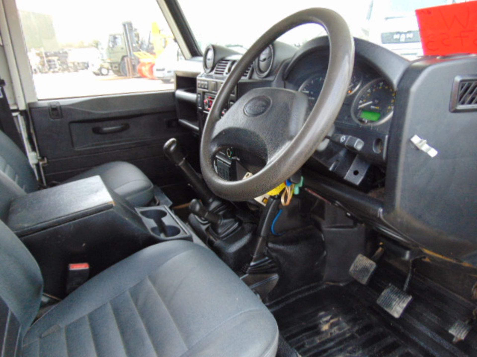 Land Rover Defender 110 Puma Hardtop 4x4 Special Utility (Mobile Workshop) complete with Winch - Image 12 of 22