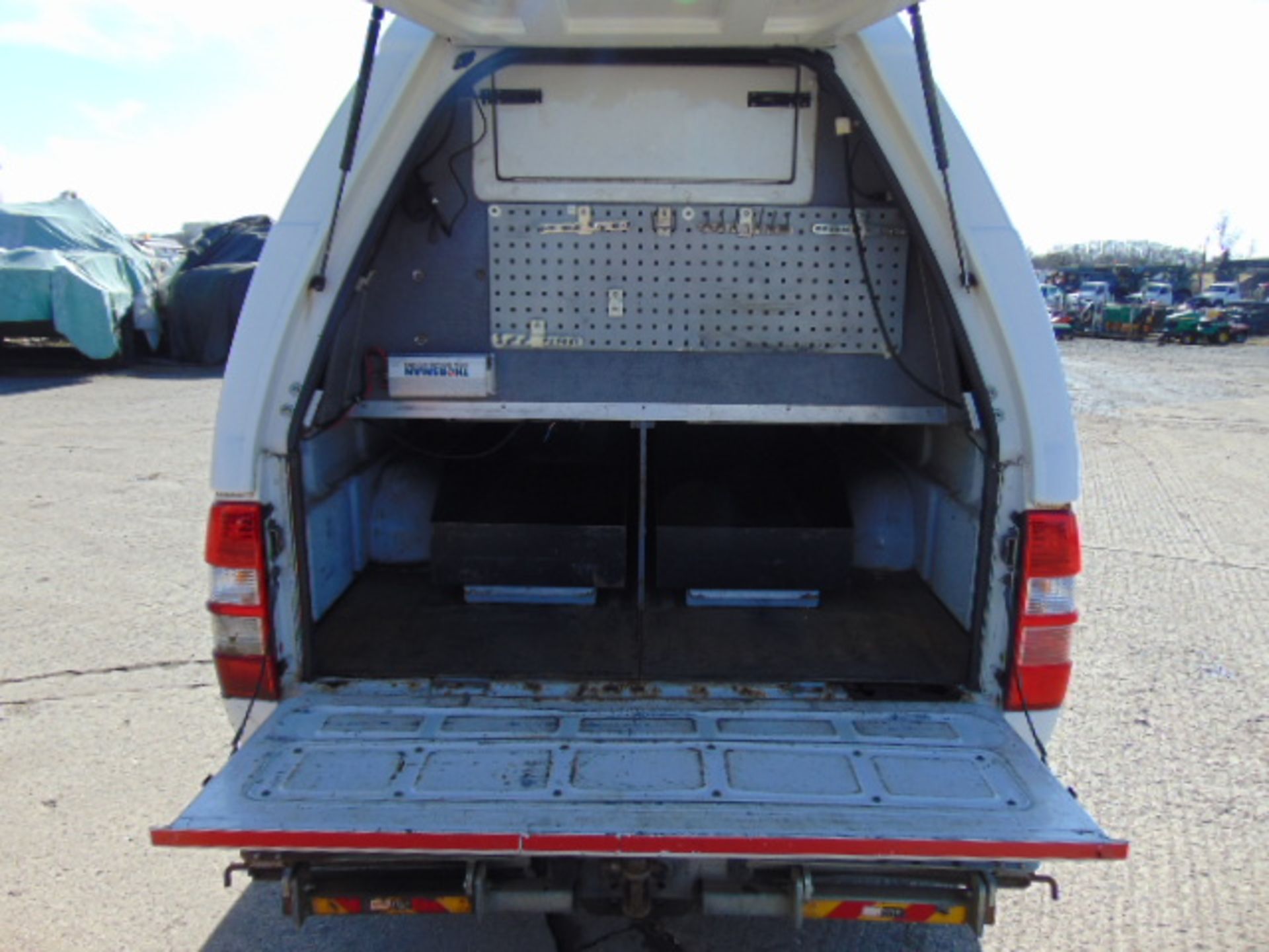 2007 Ford Ranger Super Cab 2.5TDCi 4x4 Pick Up C/W Toolbox Back - Image 16 of 19