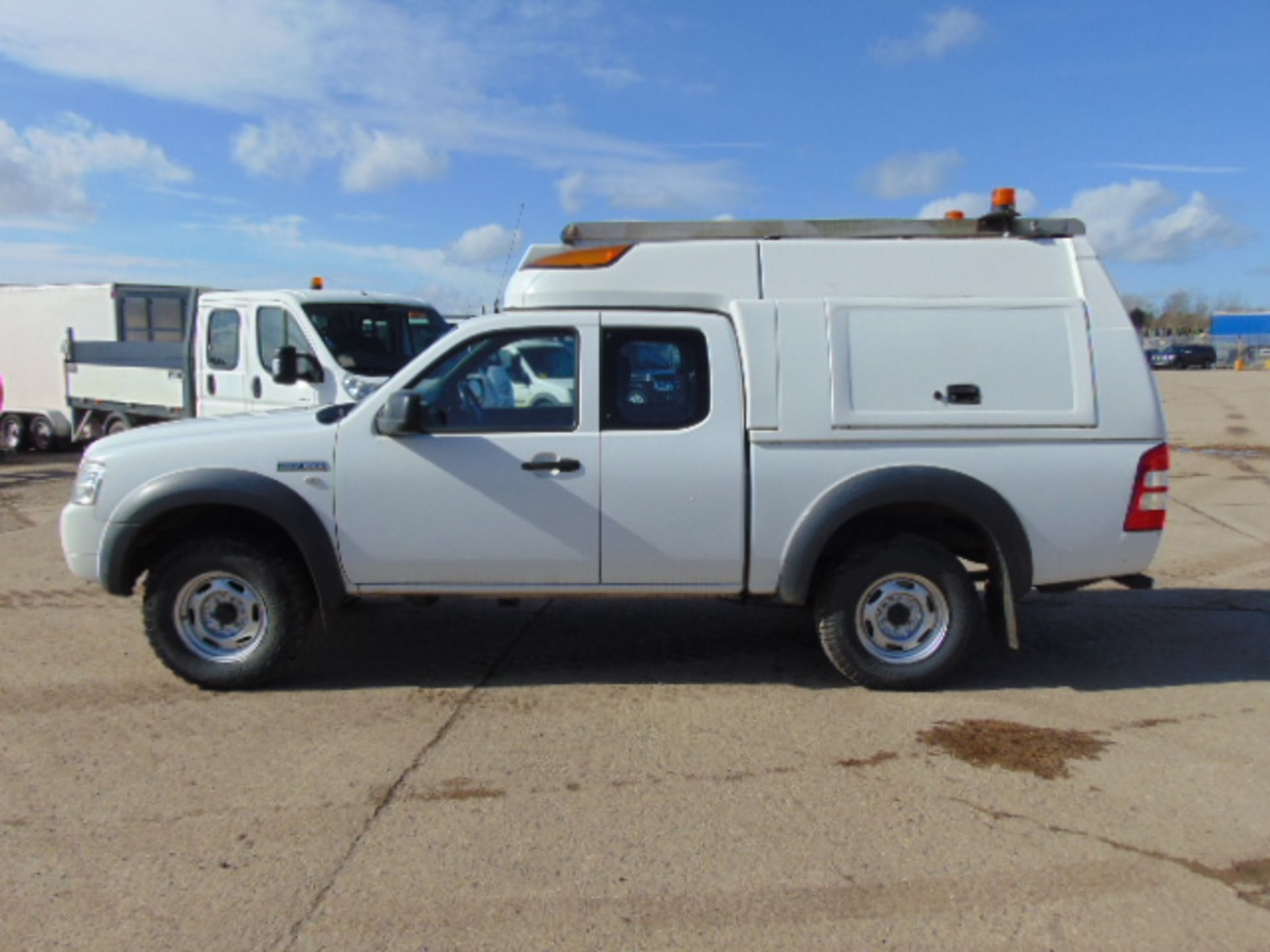 2008 Ford Ranger Super Cab 2.5TDCi 4x4 Pick Up C/W Toolbox Back and Winch - Image 4 of 21