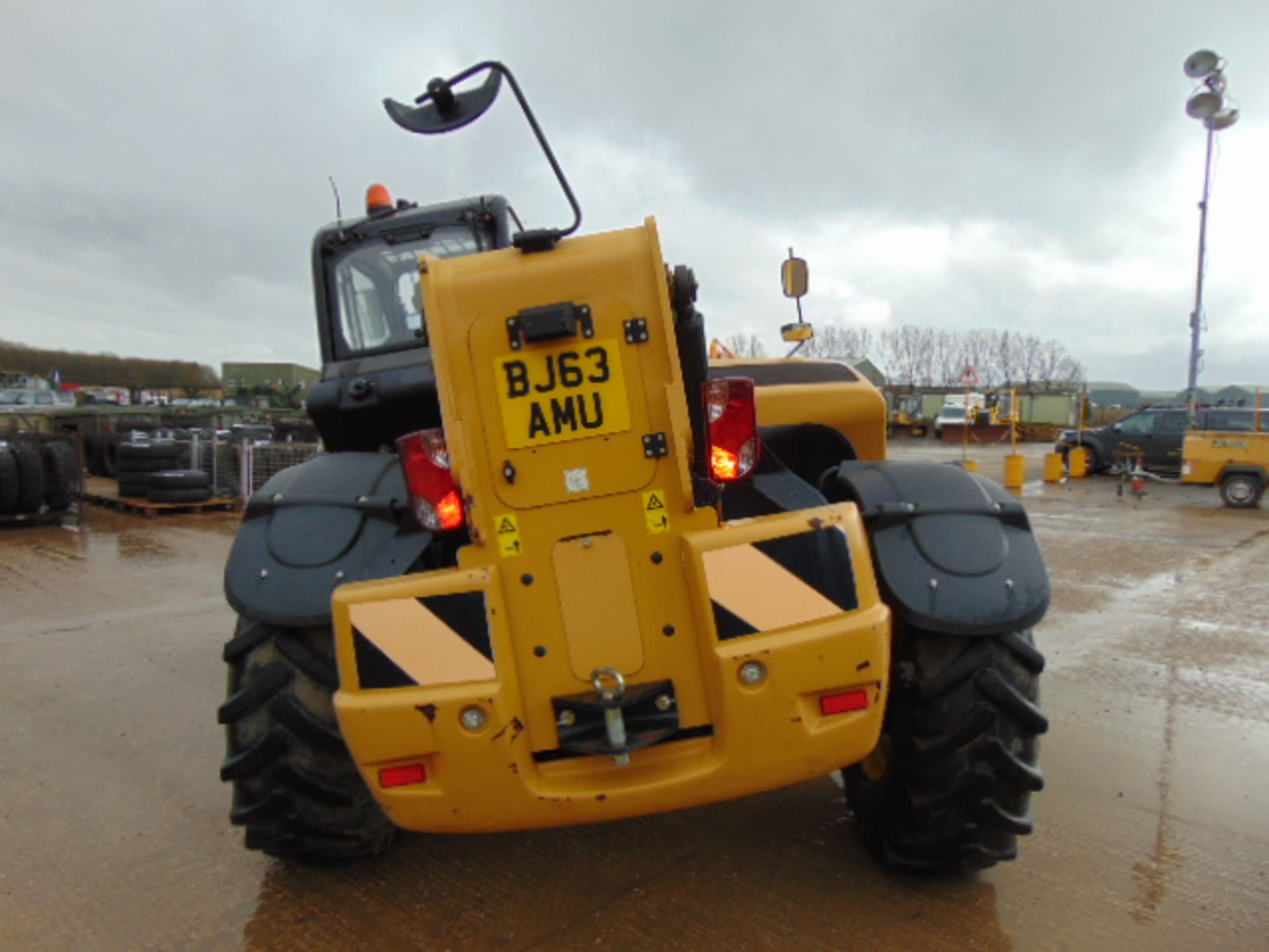 2013 Caterpillar TH414C 3.6 ton Telehandler - Image 6 of 35