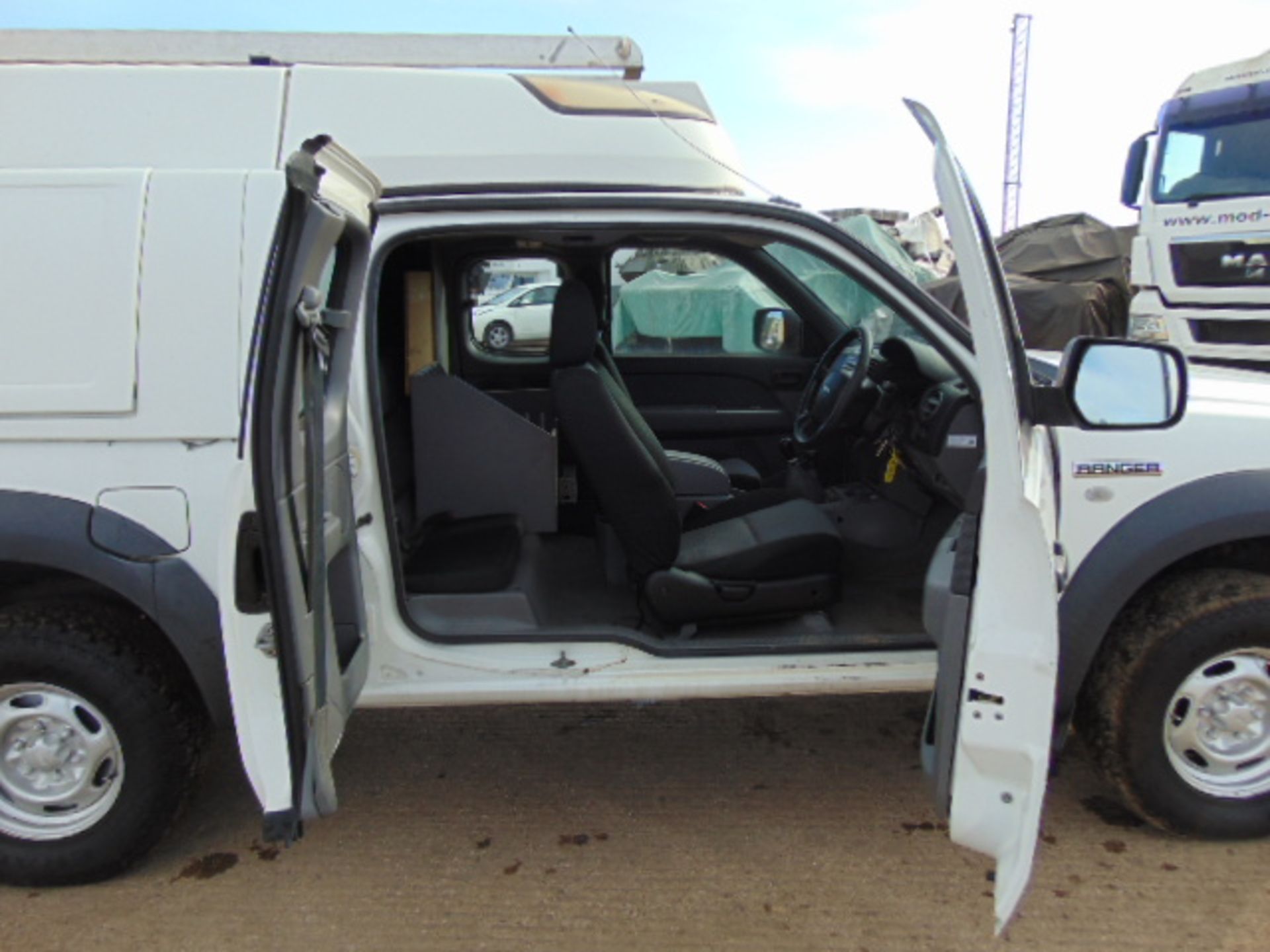 2008 Ford Ranger Super Cab 2.5TDCi 4x4 Pick Up C/W Toolbox Back - Image 12 of 19