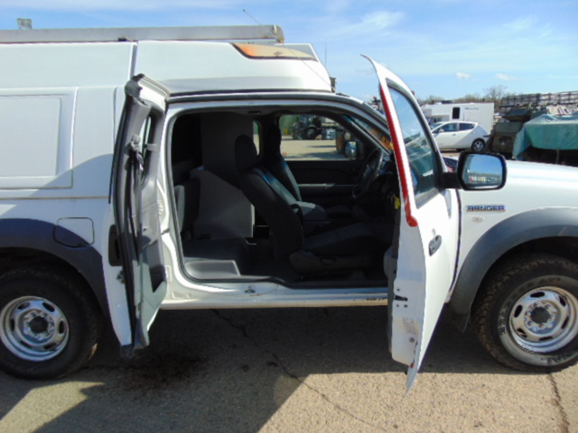 2007 Ford Ranger Super Cab 2.5TDCi 4x4 Pick Up C/W Toolbox Back - Image 13 of 19