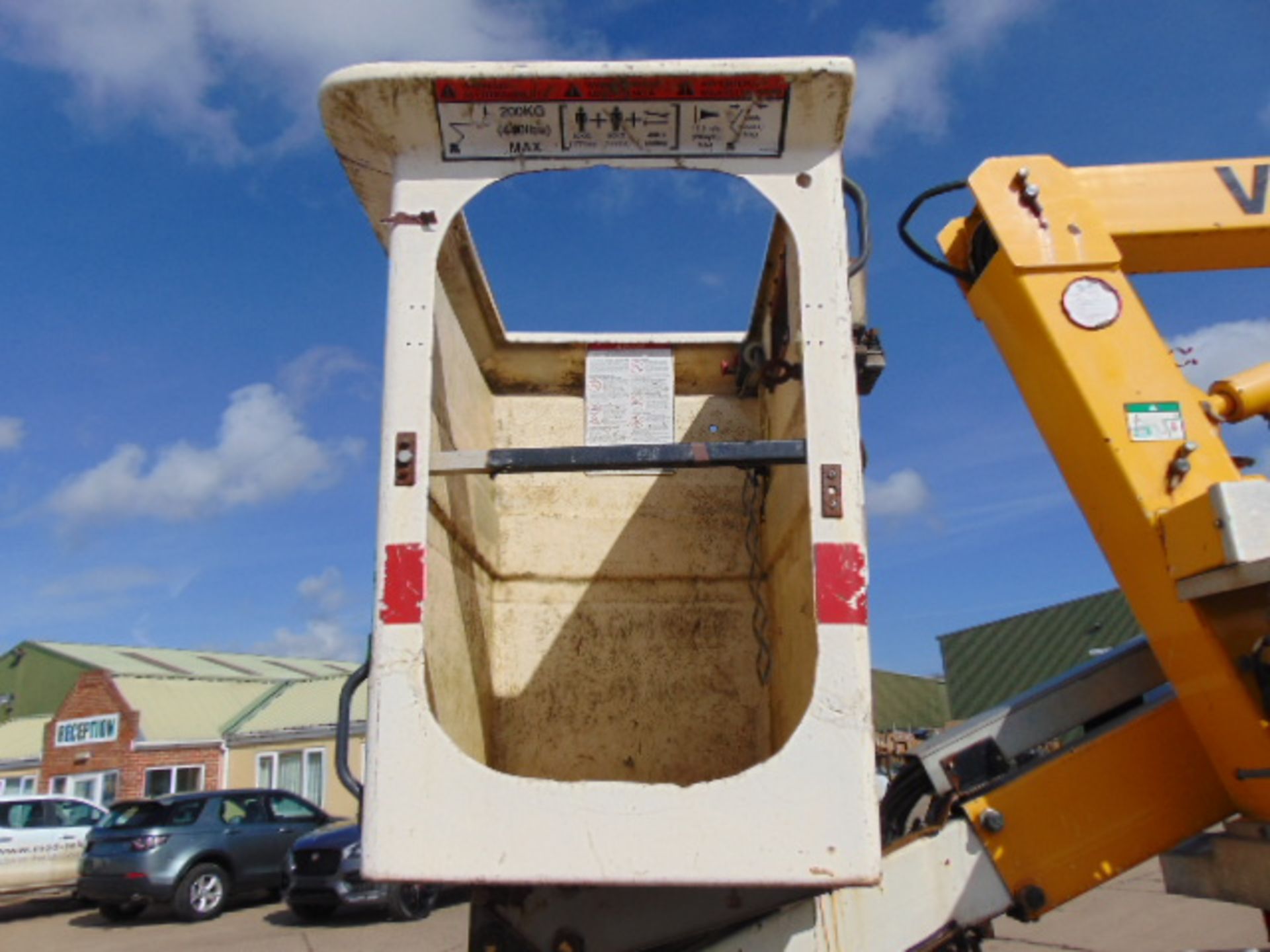 Land Rover Defender 110 High Capacity Cherry Picker - Image 16 of 29