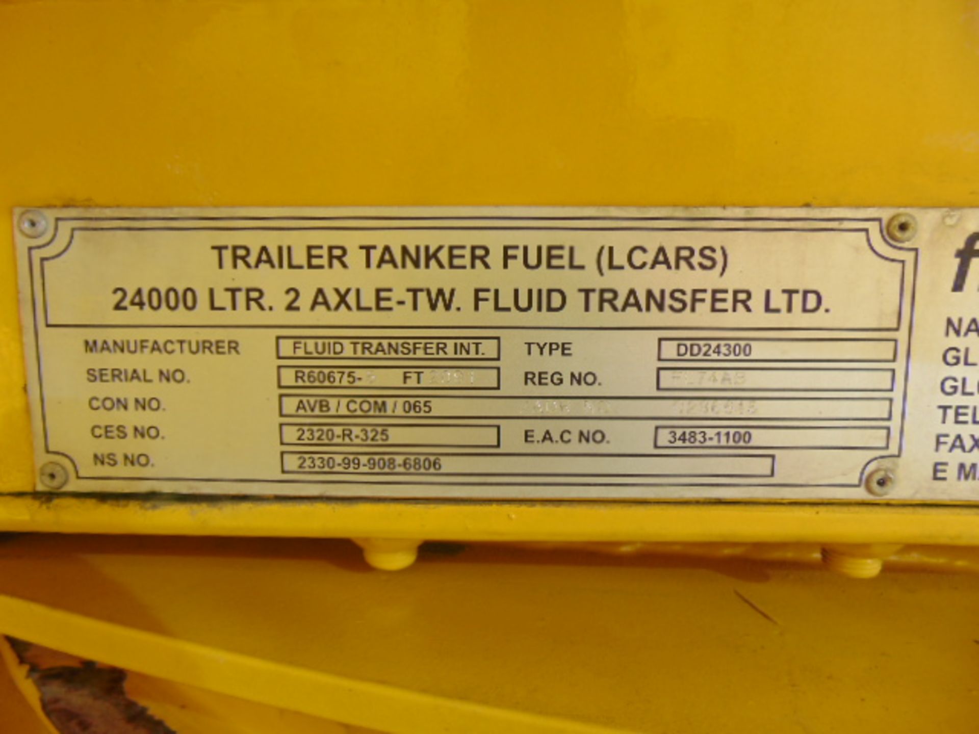 24000 Ltr Twin Axle Fluid Transfer Tanker Trailer - Image 13 of 14