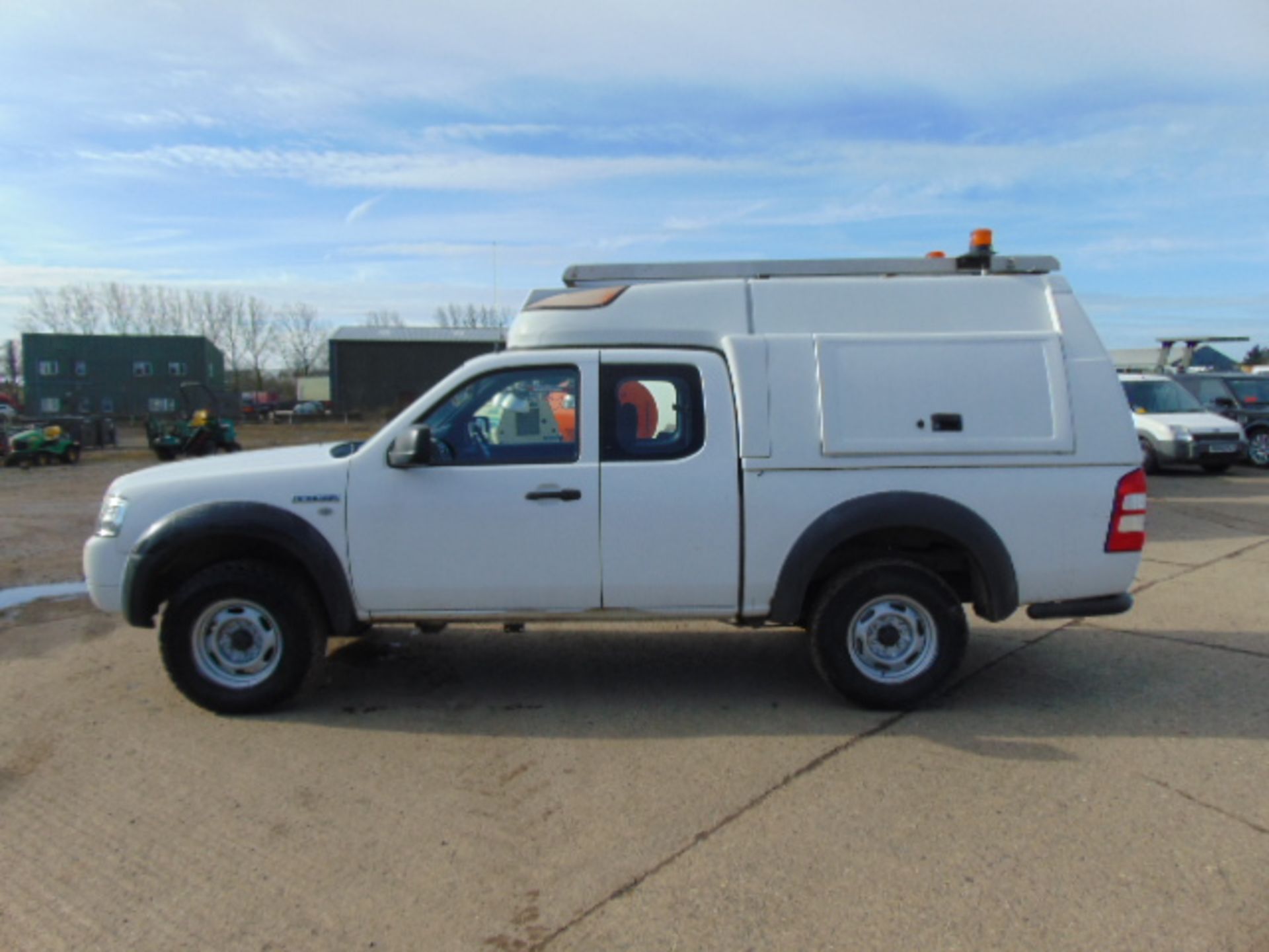 2008 Ford Ranger Super Cab 2.5TDCi 4x4 Pick Up C/W Toolbox Back - Image 4 of 20