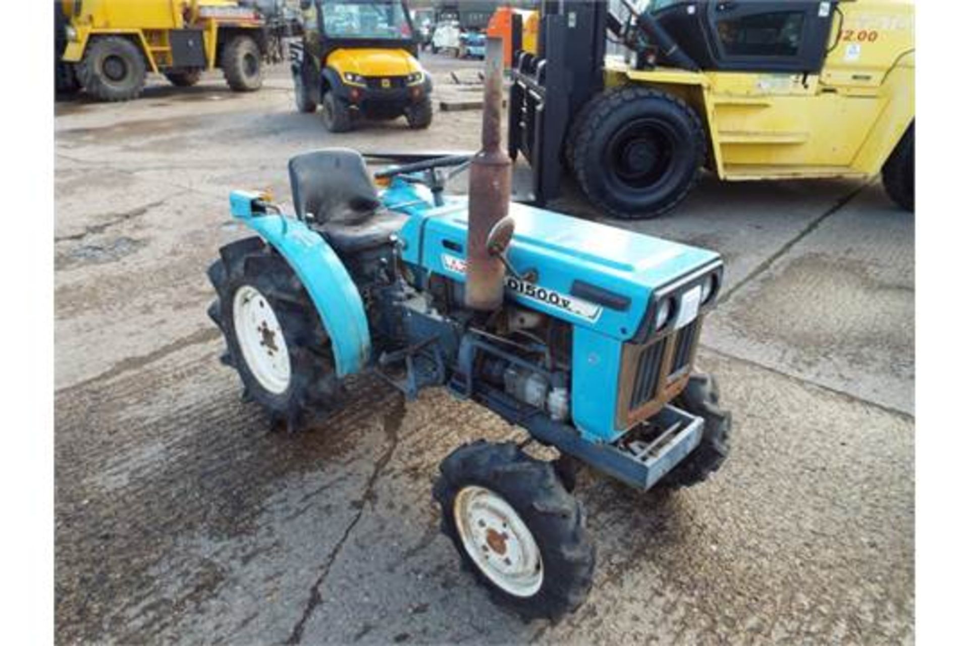 Mitsubishi D1500 4WD Compact Tractor