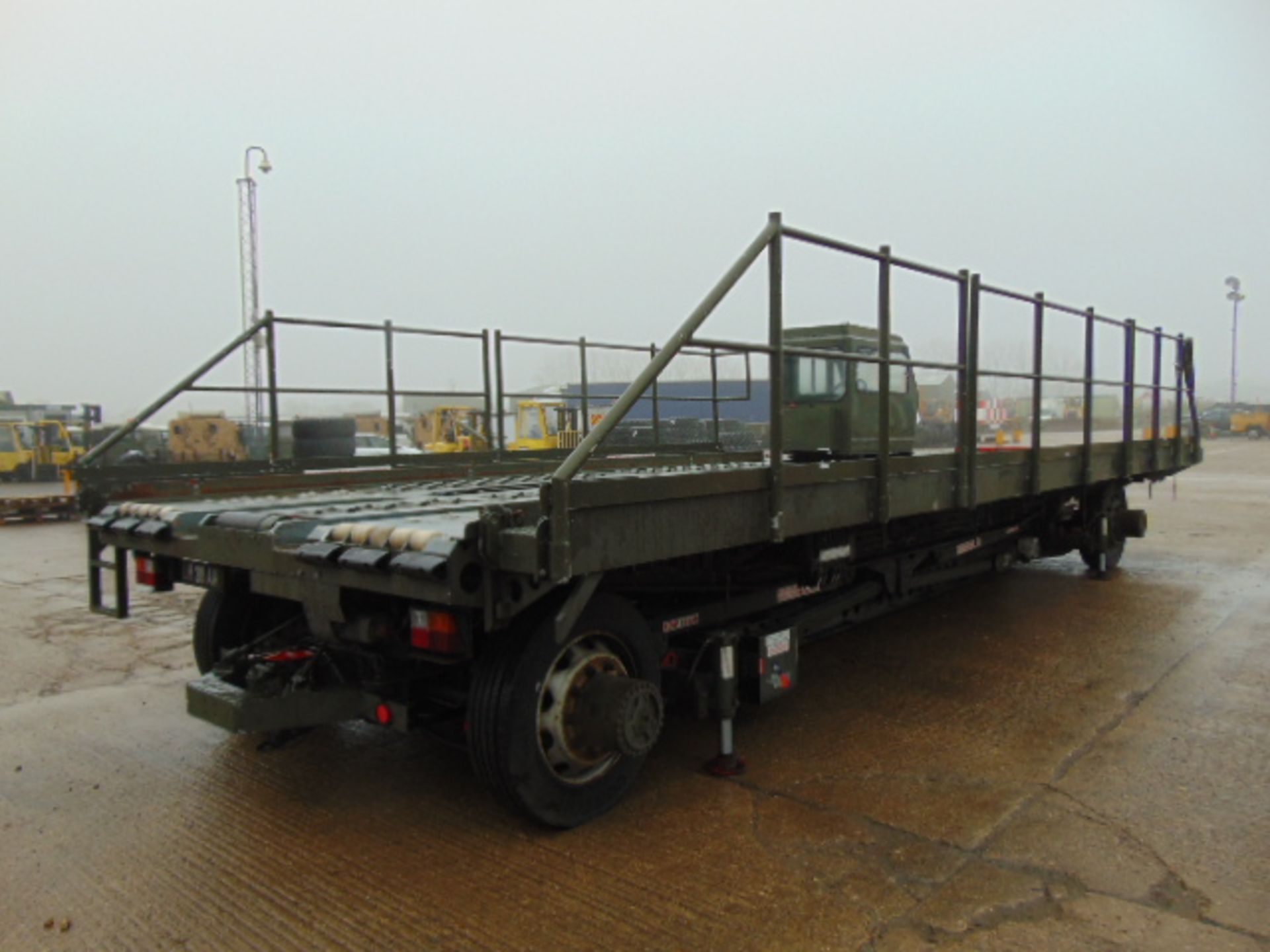 AMSS Atlas 2000 MK2 A 4x4 Aircraft Cargo Loader - Image 18 of 30