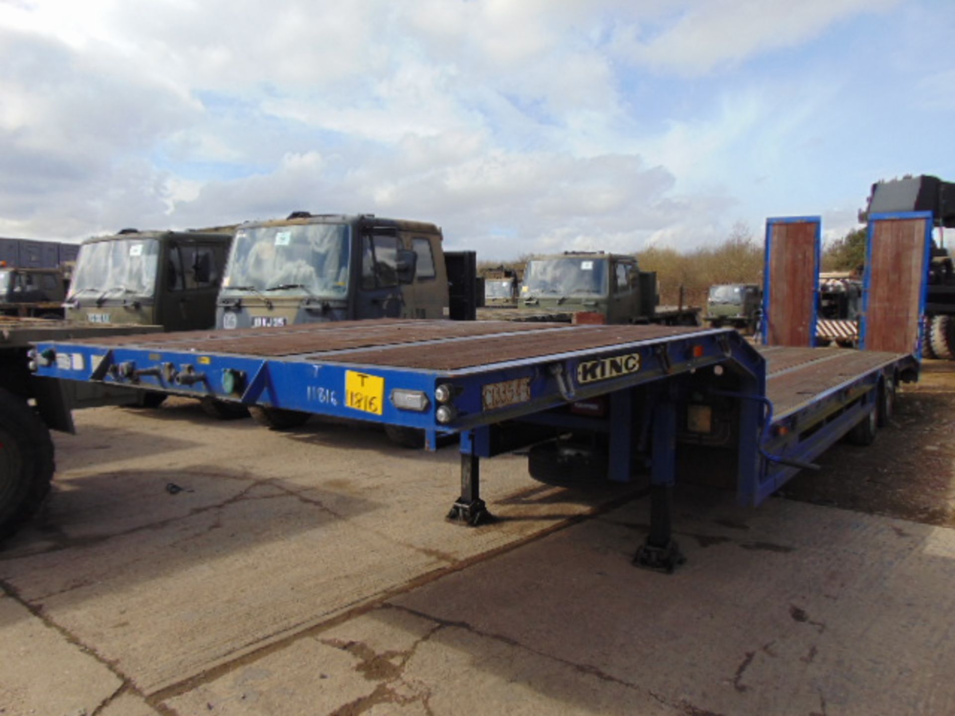 1993 King GTS262 Twin Axle Low Loader Trailer - Image 2 of 18